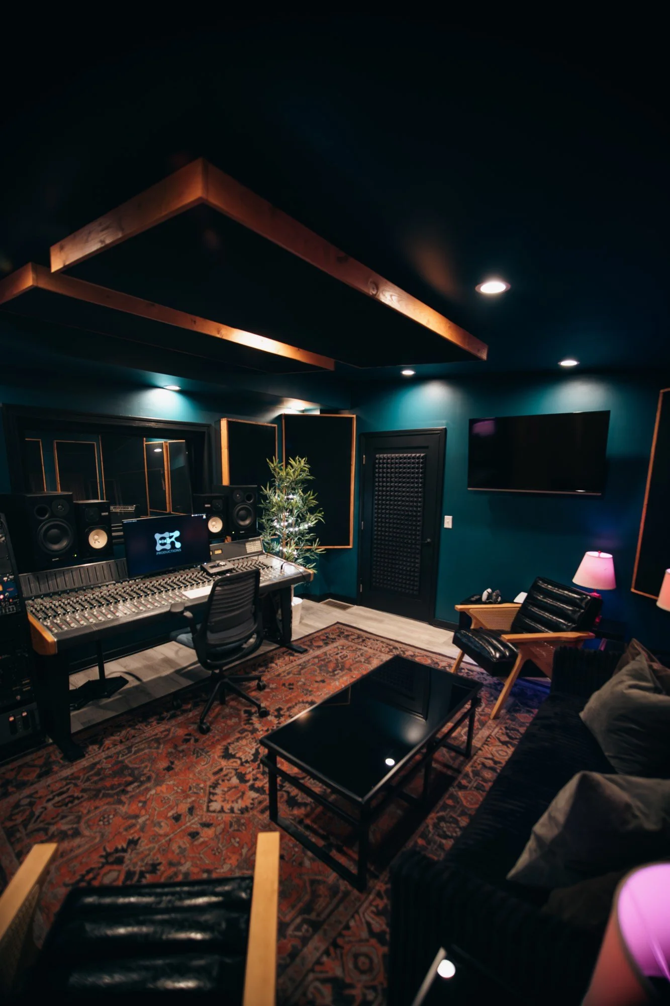 Why Code Red Productions Is the Best Recording Studio in KC