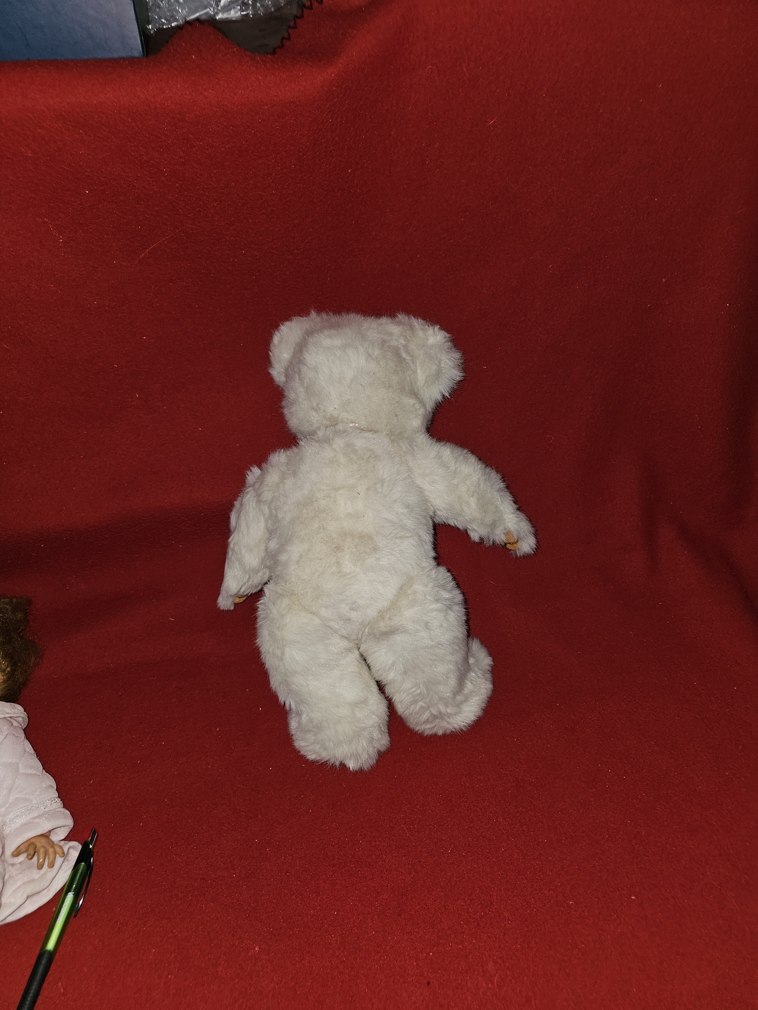 MerryThought white_0074155.jpg