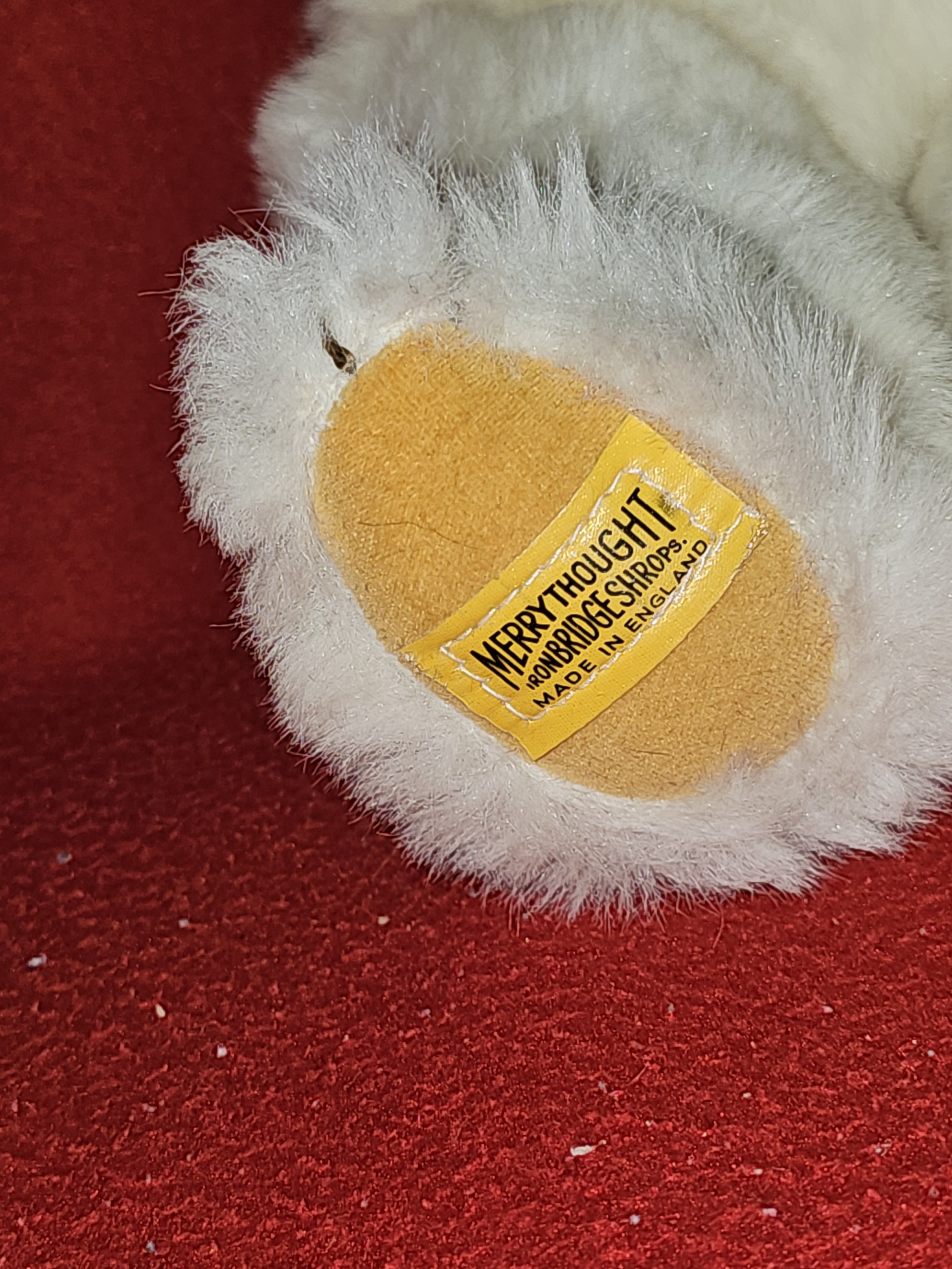 MerryThought white_0074136.jpg