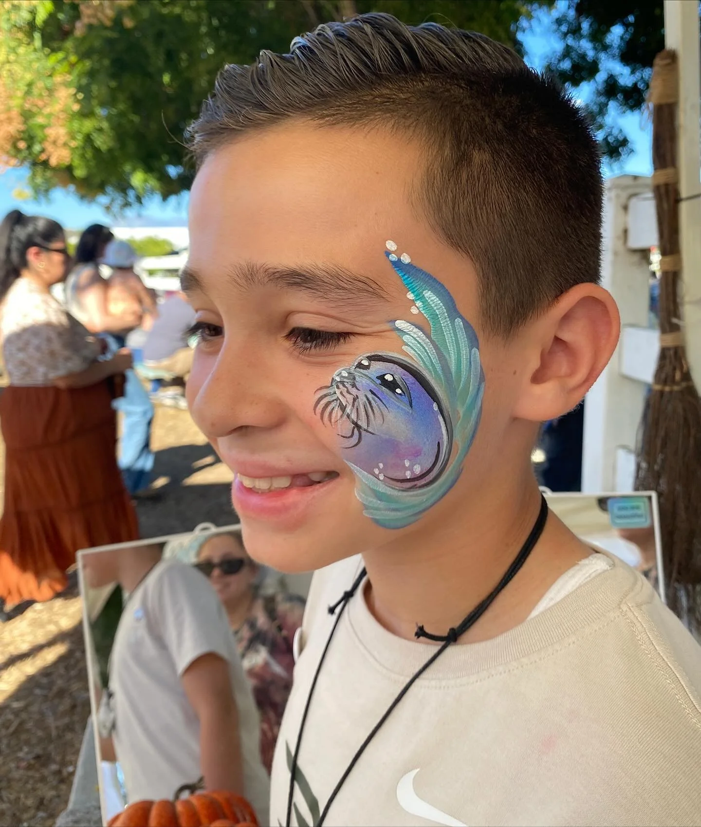 It’s the @cpppumpkinfestival! Great Saturday turnout and wonderful people—despite the dust storm and heat—another beautiful day. 
#pomonapumpkinpatch #pomonapumpkinfestival #pomonafacepainting #claremontfacepaintinhg #uplandfacepai