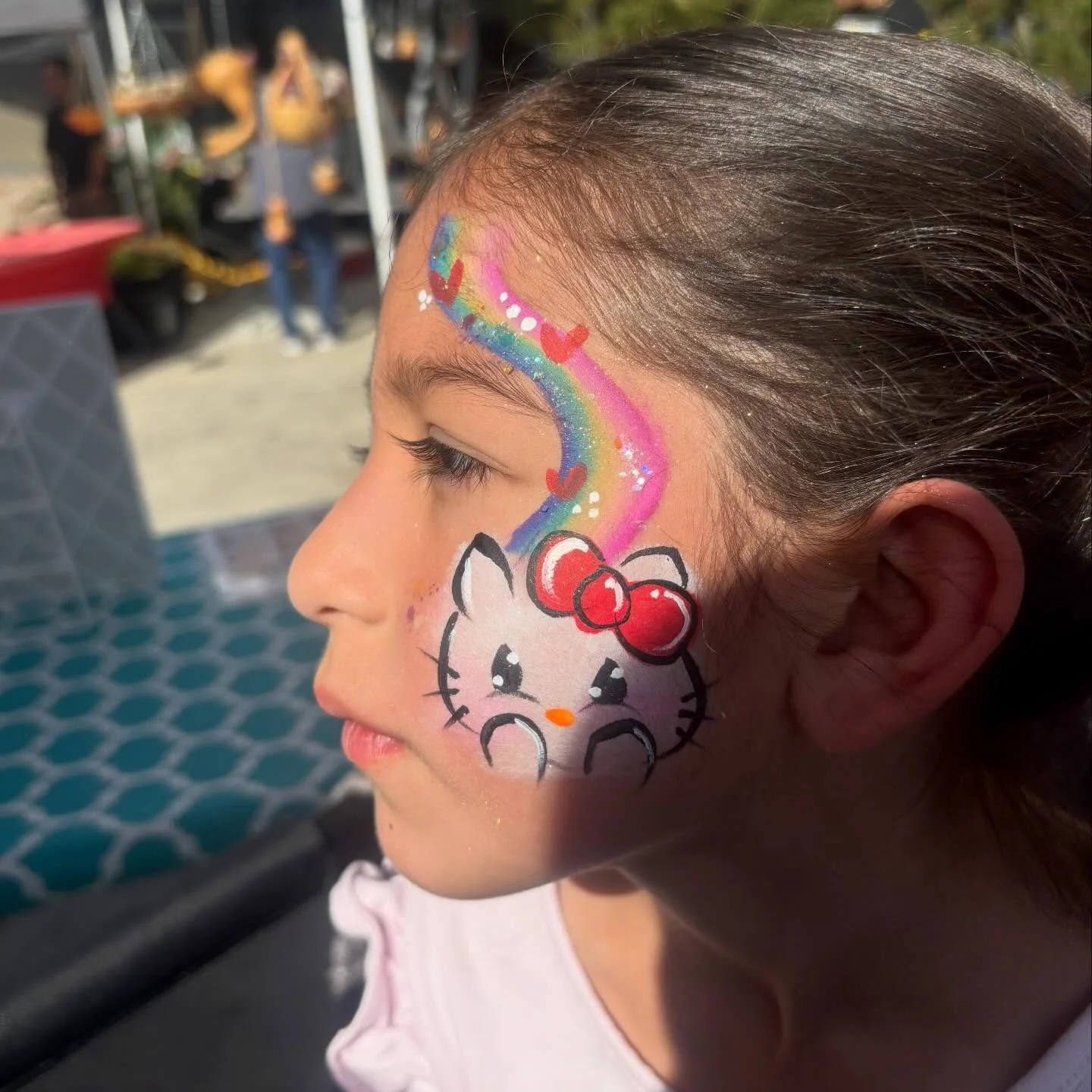 BIG THANK YOU TO @magicalmomentsbyolivia AND Ash for helping lead the @claremontfarmersmarket Kid Zone.