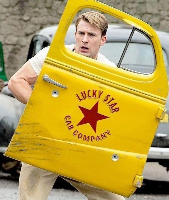 Rules Analysis of an MCU Scene: Cap picks up the taxi door in First Avenger