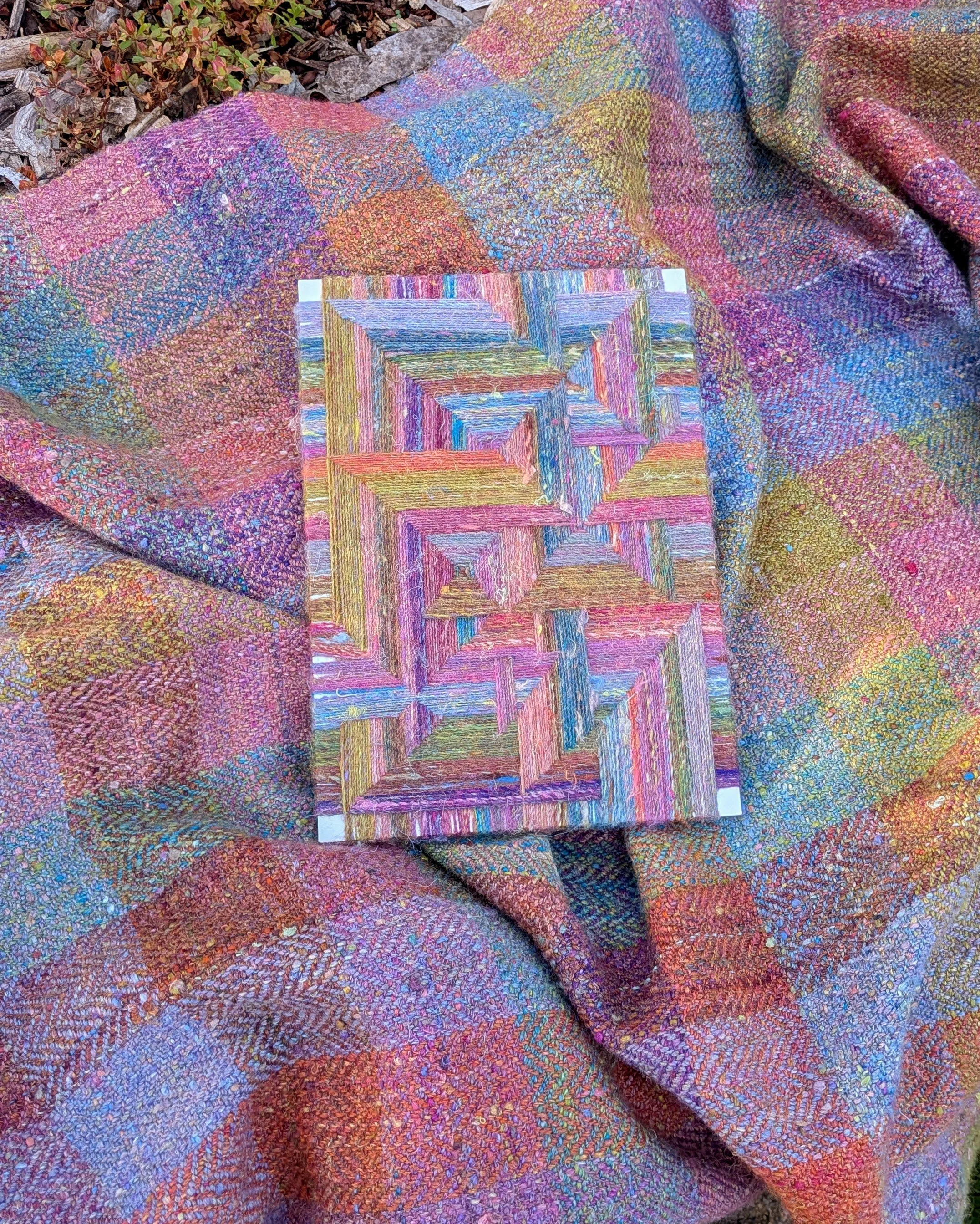 Travelling-Shawl_with-art#1.jpg