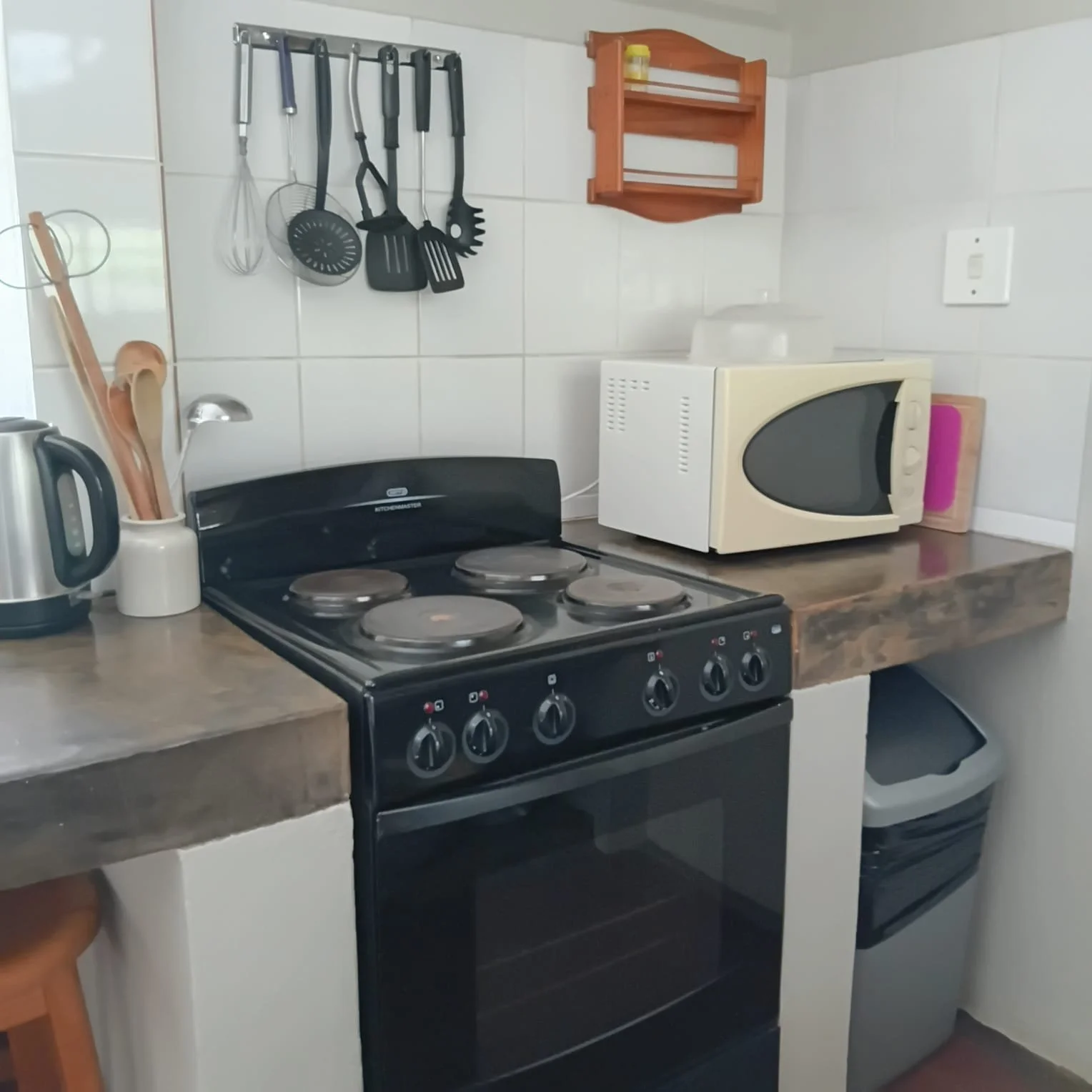 Schaefers Halt Dullstroom Self-Catering country cottages. Windsong Cottage