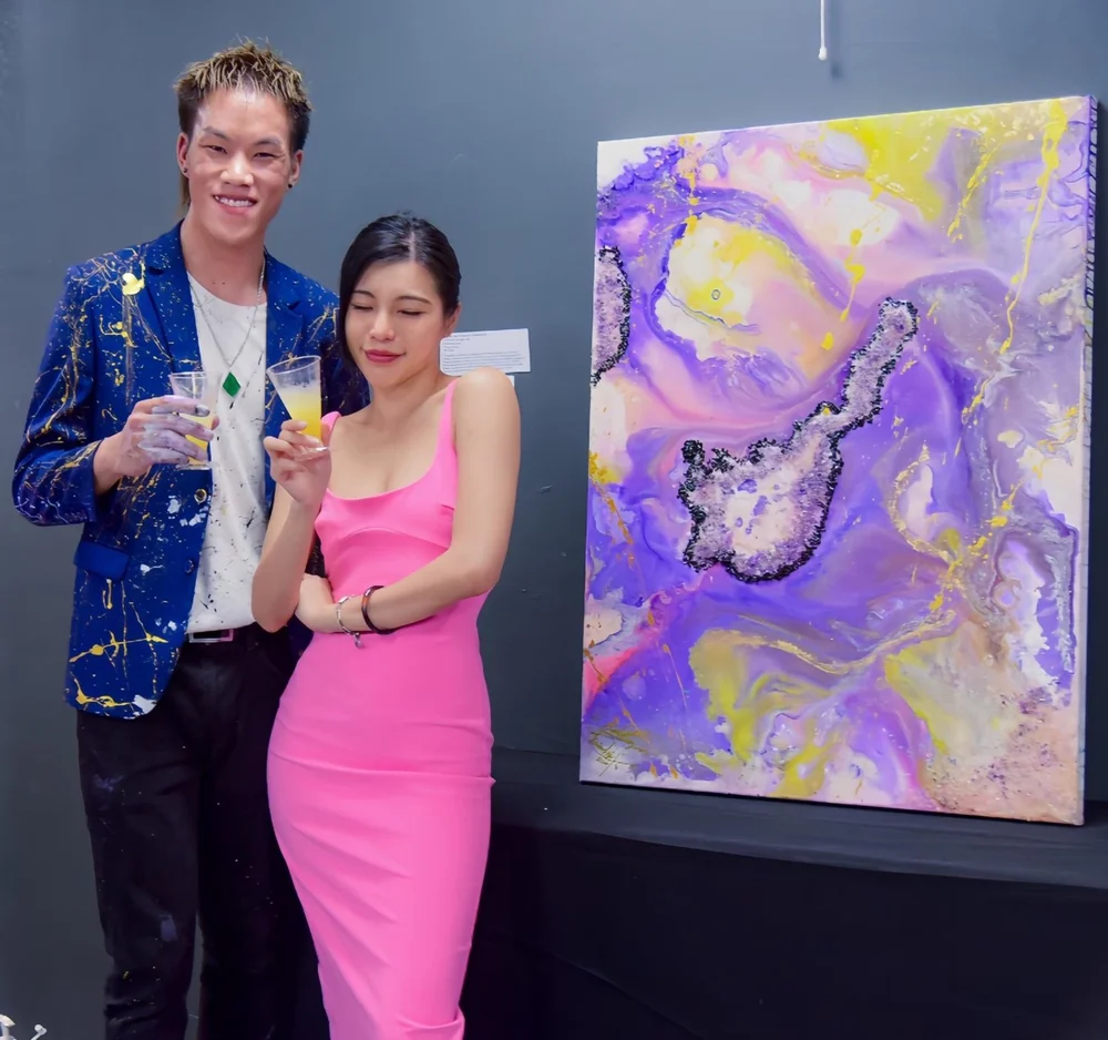 Richie Tan and Leina Lei with their crystal artwork