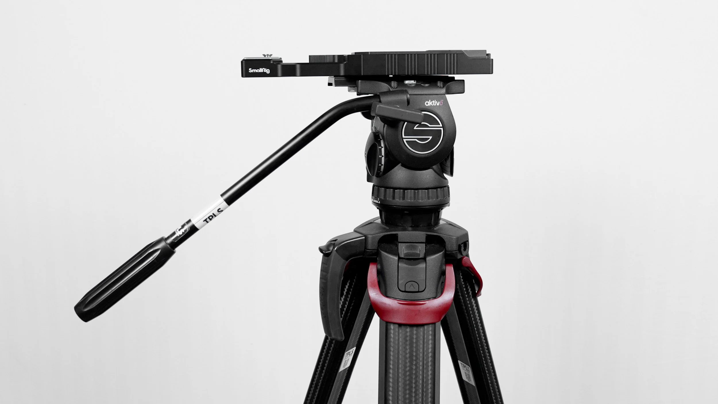 Sachtler Activ6 (75mm Bowl, Flowtech Carbon Legs, 8kg Payload)
