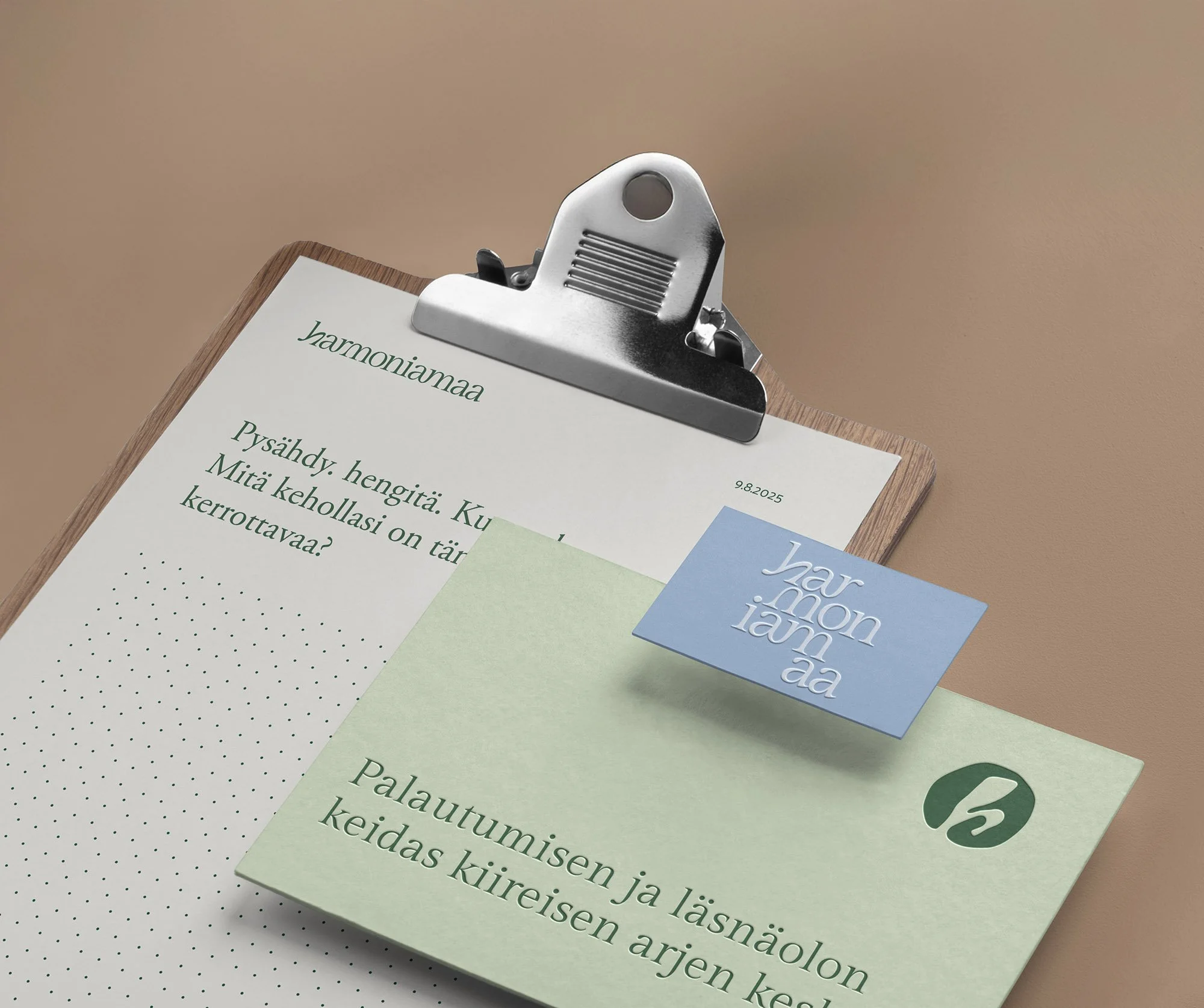 Harmoniamaan yritysilme