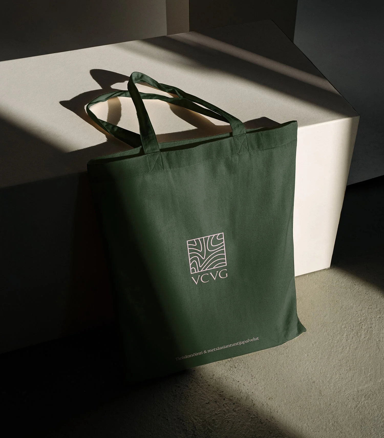 Merch tuotteet: kangaskassi omalla logolla