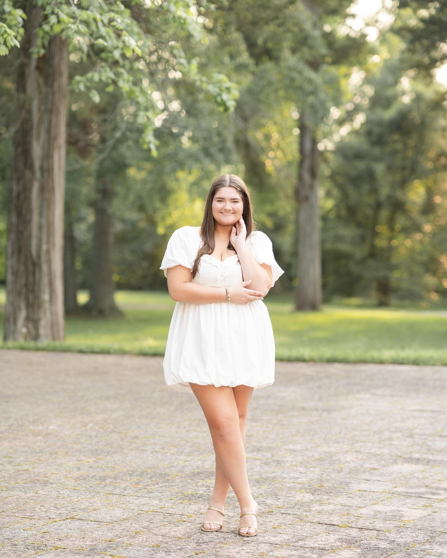 Just a few from my session with @clairearogers! I am so thankful the weather cooperated and we were able to finally get these done! 🙌🏻 
@kerriarogers