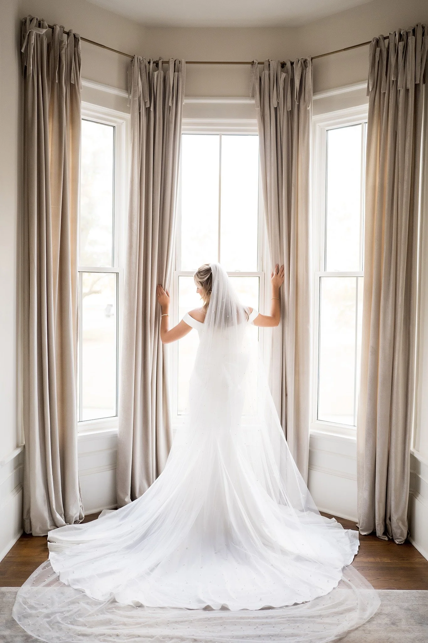 AnsleyBridal-046web.jpg