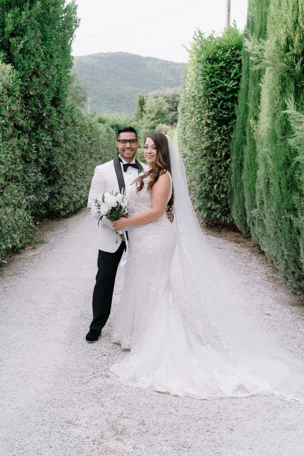 Elengant wedding photographer Tuscany