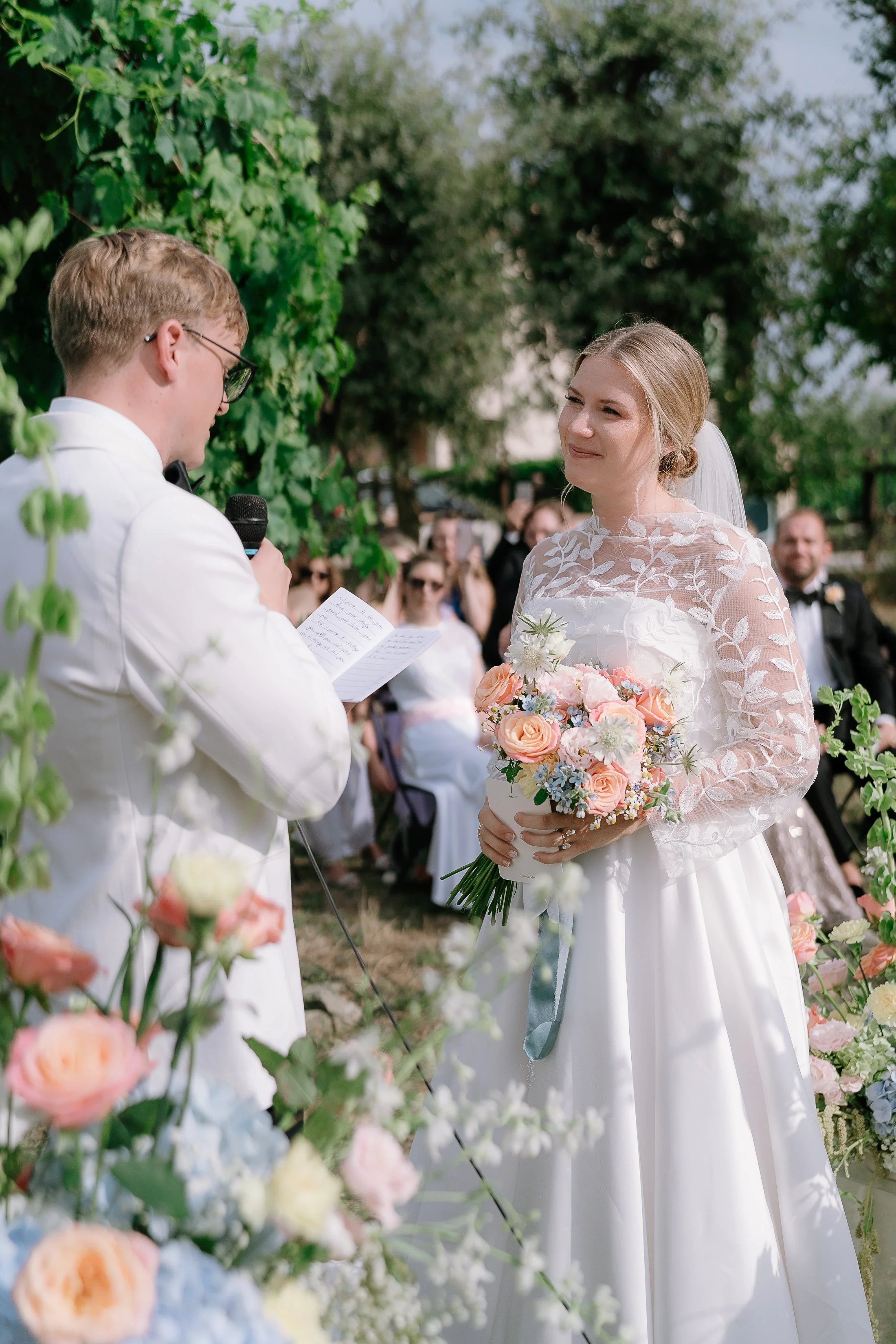 Wedding photographer in Tuscany - ceremony in Tuscany