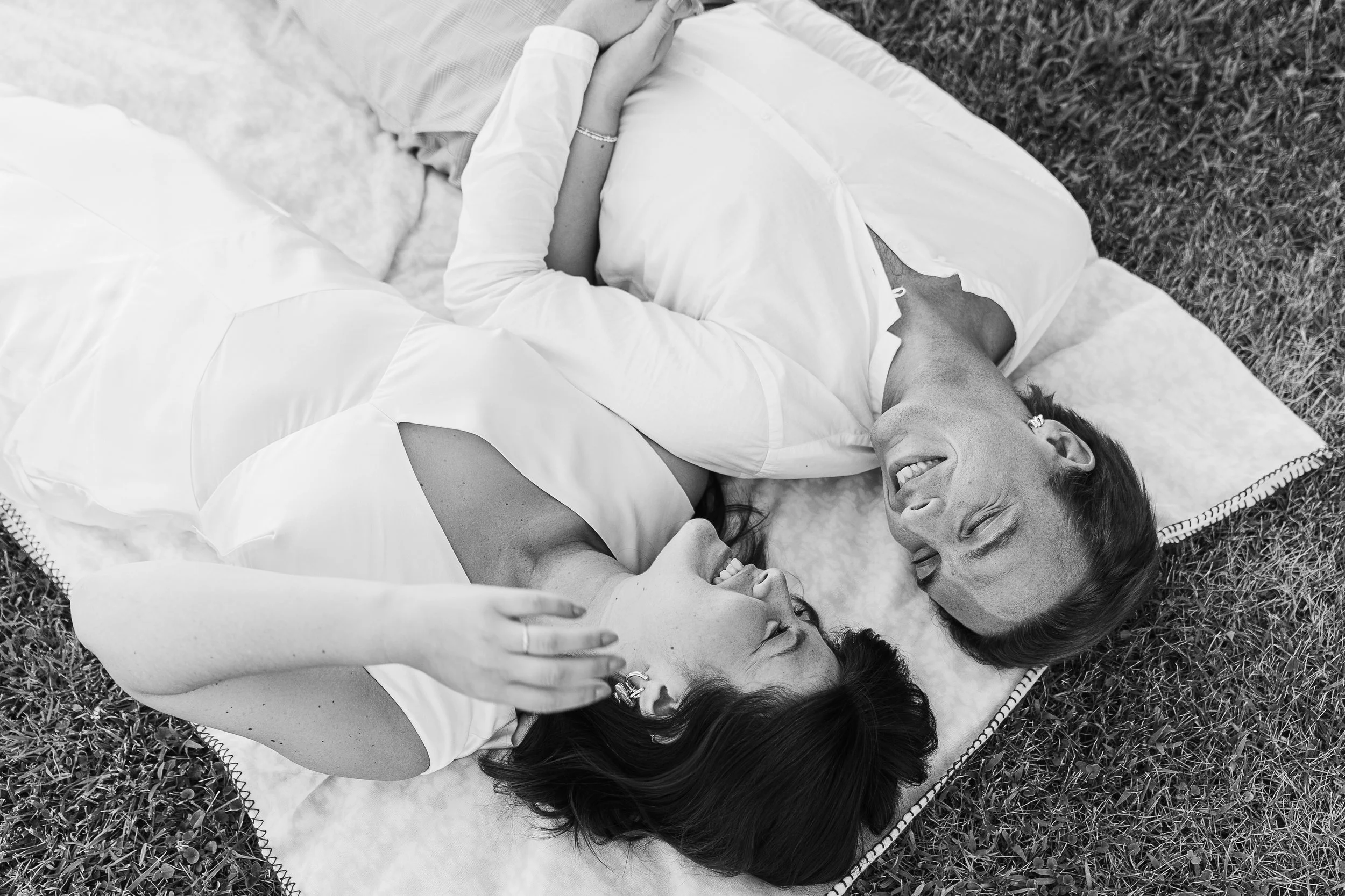 Intiminate moment during Elopement wedding in Tuscany