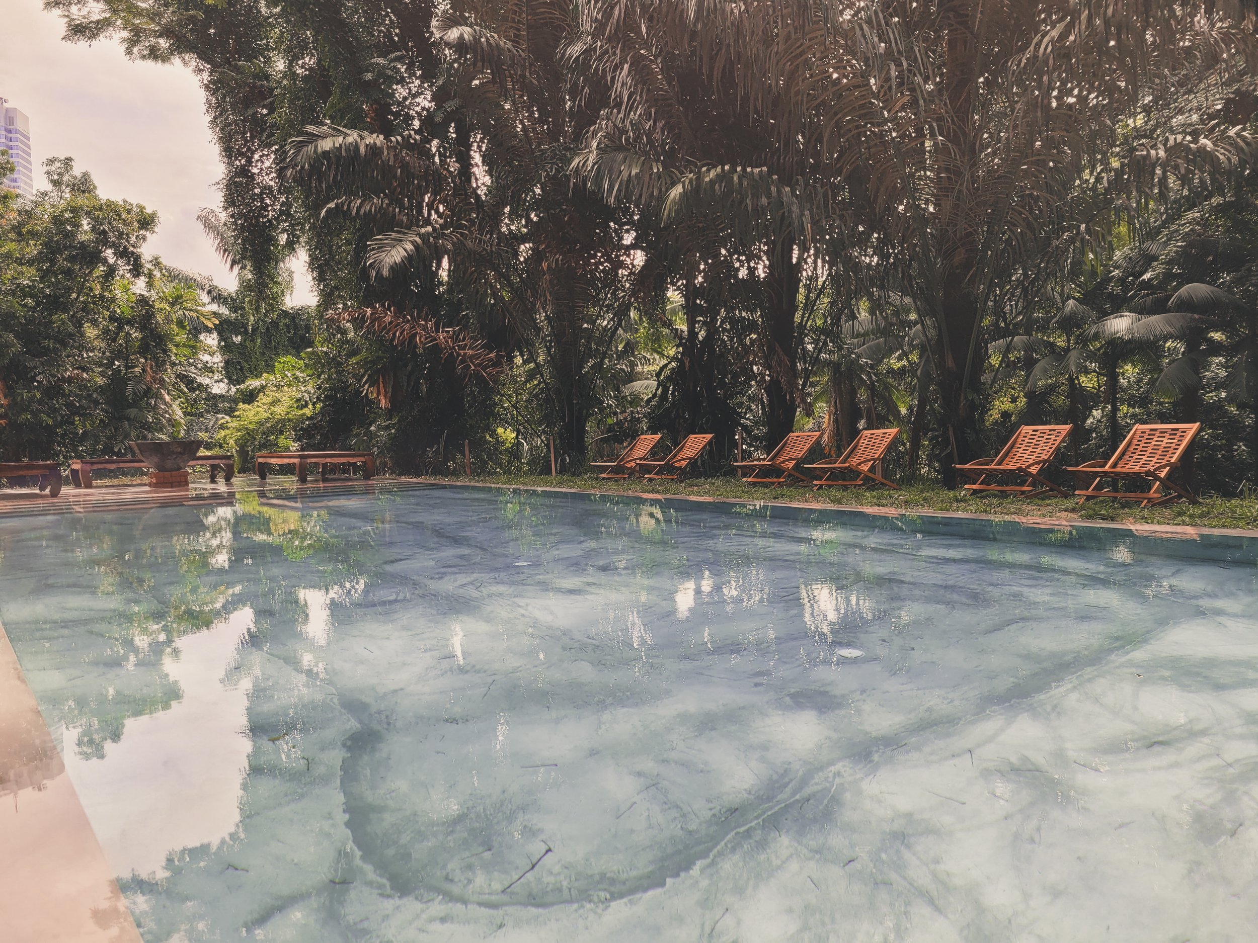 Pool.jpg