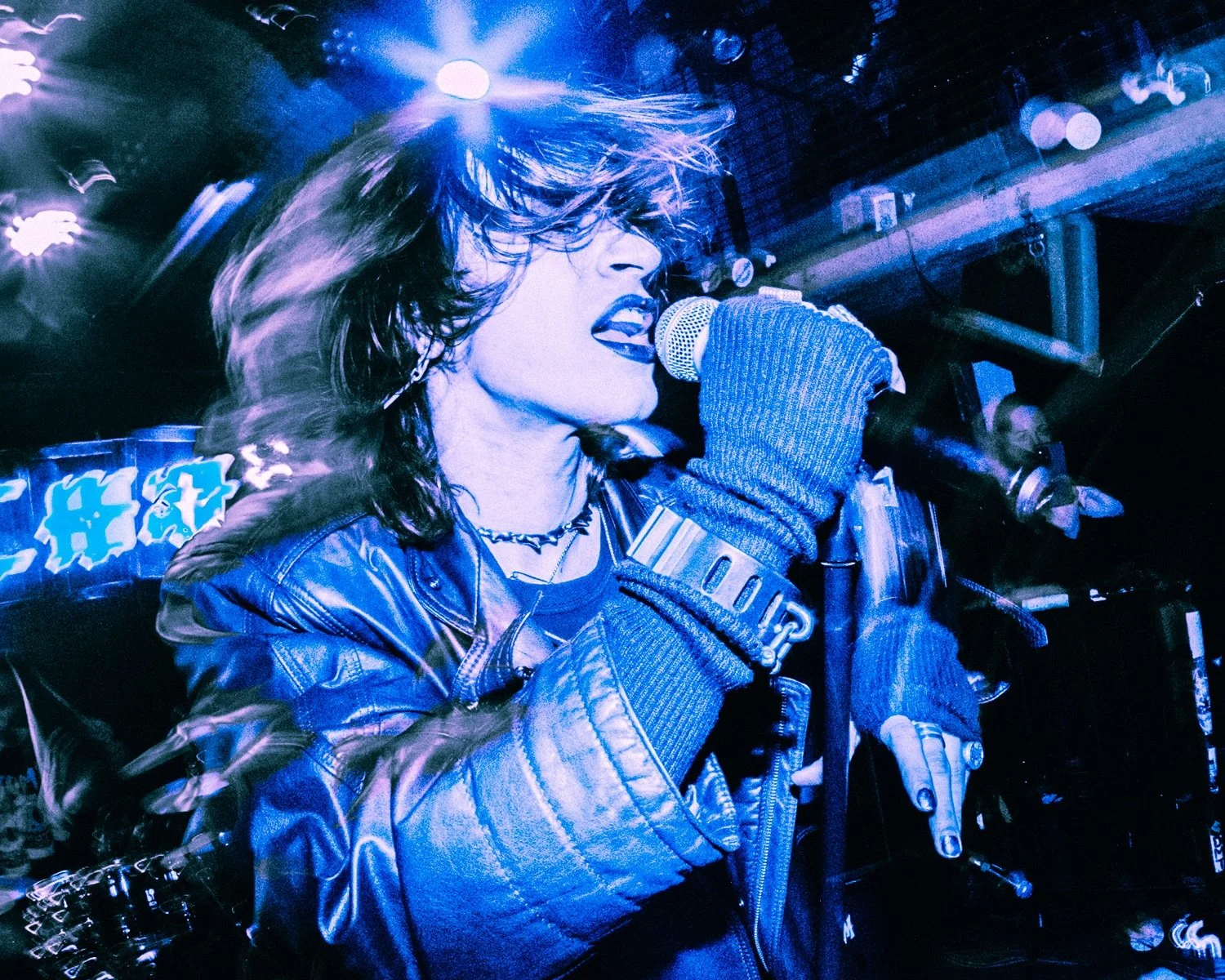 Zascha_B72_5-5 2.jpg