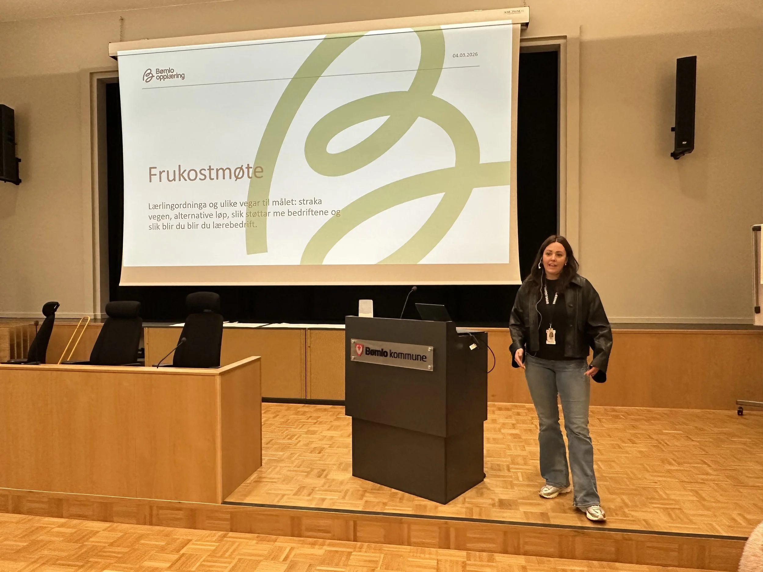 Frukostmøte om rekruttering samla næringslivet på Bømlo