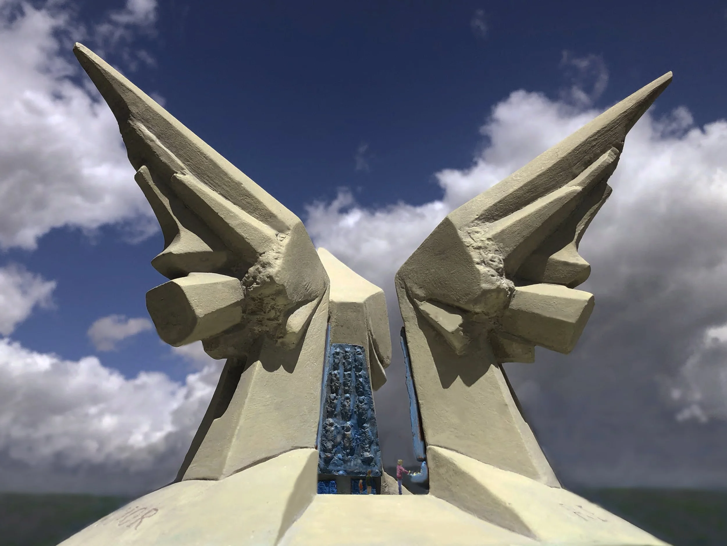 CovidMemorial2.jpg