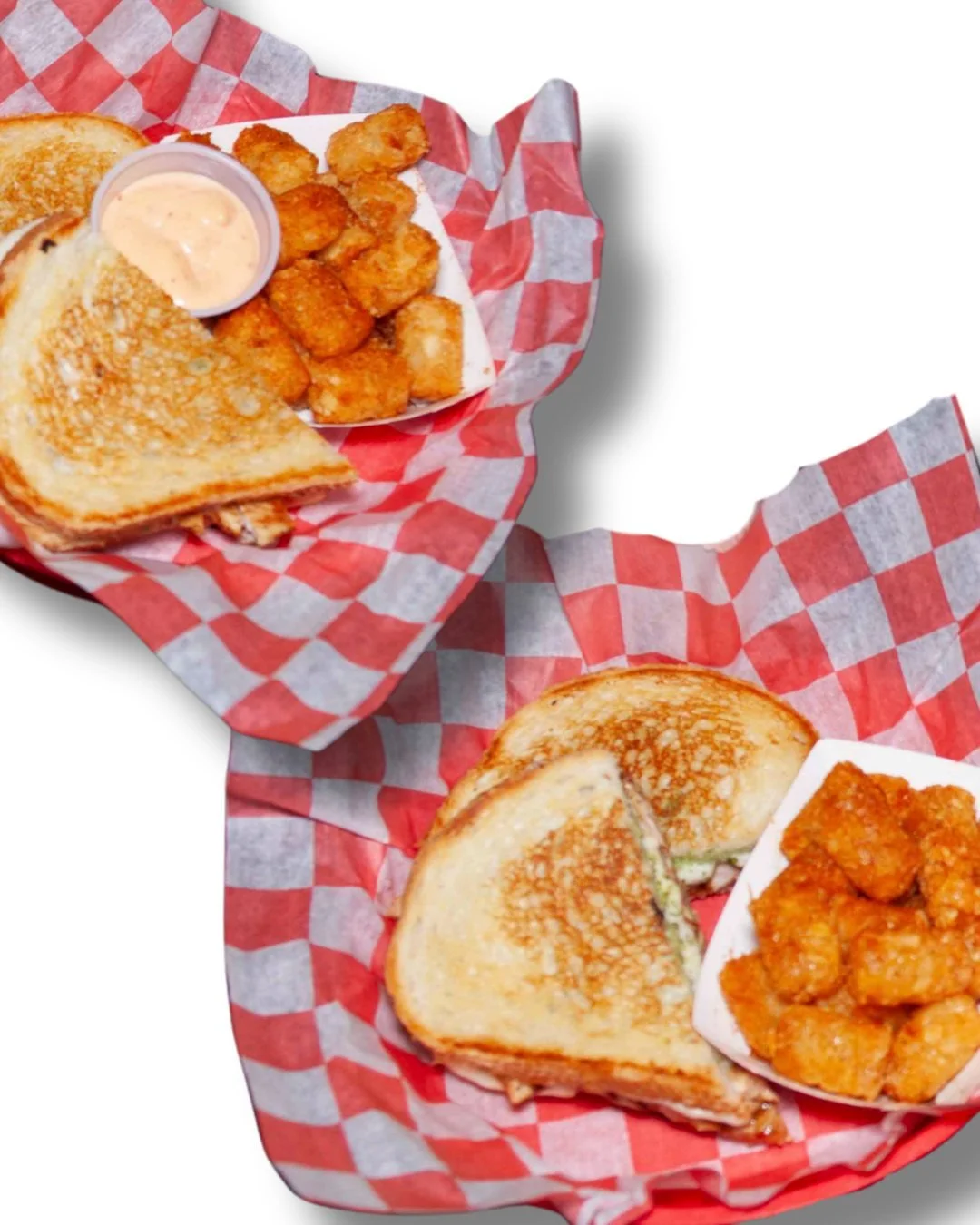 Melty, cheesy goodness in every bite 🧀🤤