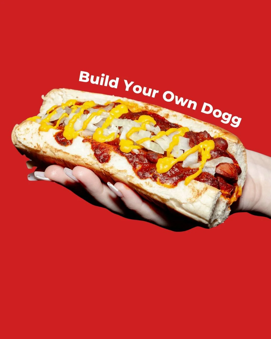 Build Your Own Doggg 🌭 Chili, onions, mustard, cheese... go wild! The ultimate customizable comfort food is calling your name.

#Gourmeltz #ChiliDog #BuildYourOwn