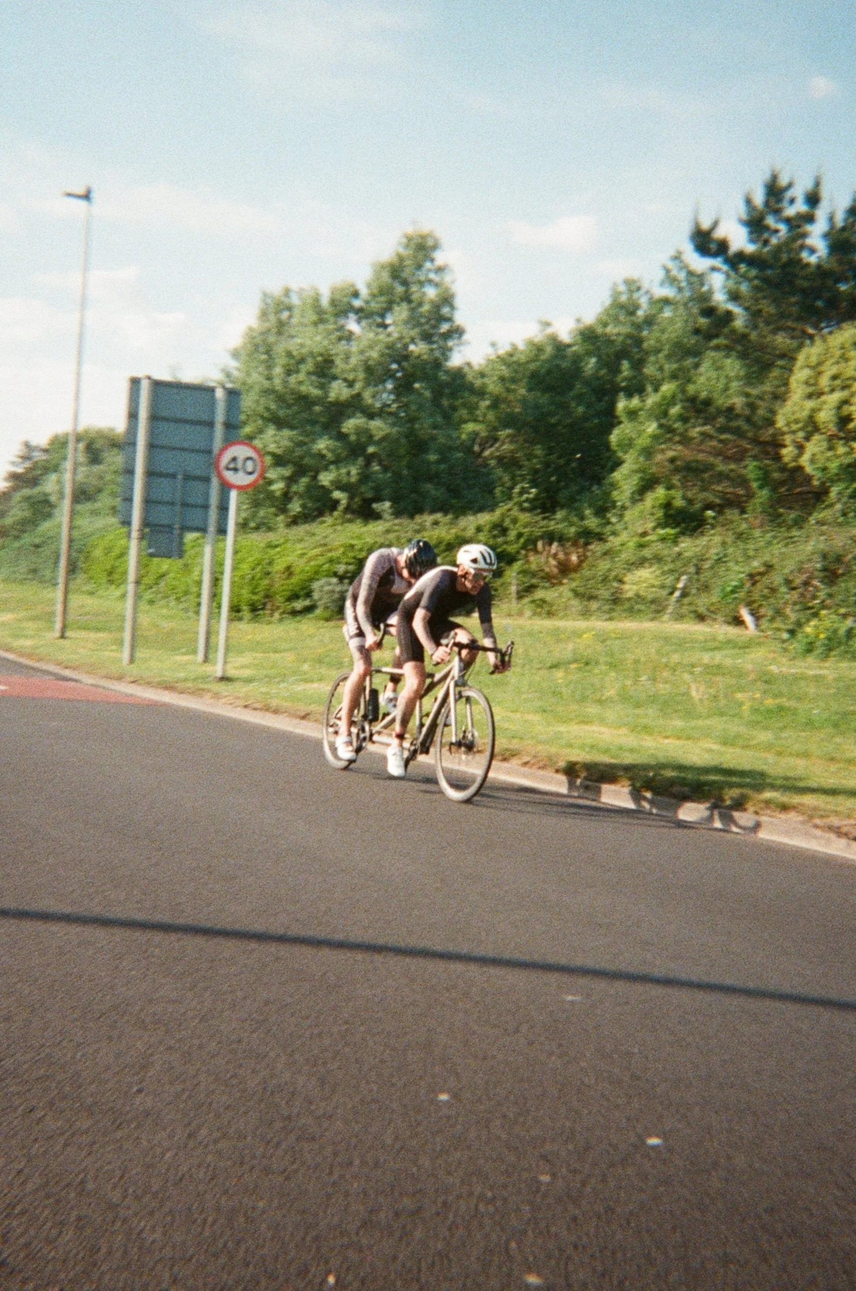0025-07b07.jpg