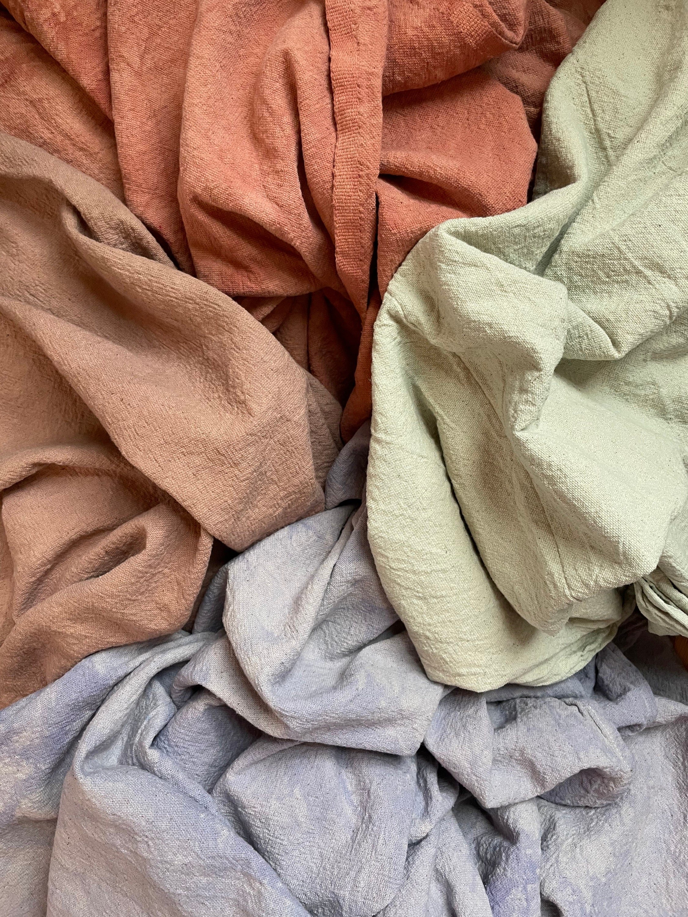 https://i.etsystatic.com/10547232/r/il/76e5f7/3024285368/il_fullxfull.3024285368_sysf.jpg