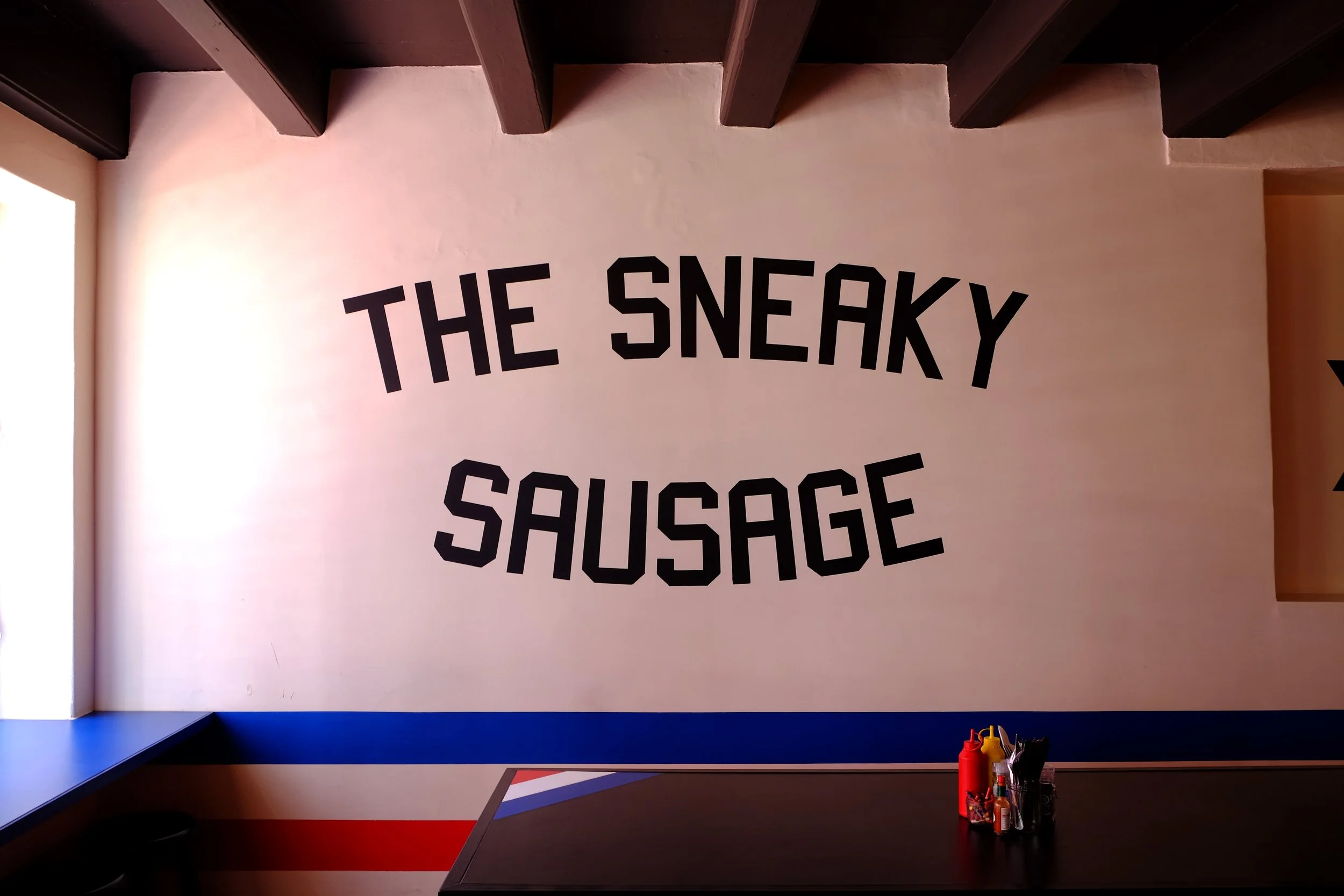 Signwriting International - Murals & Hand-Painted Signage. 