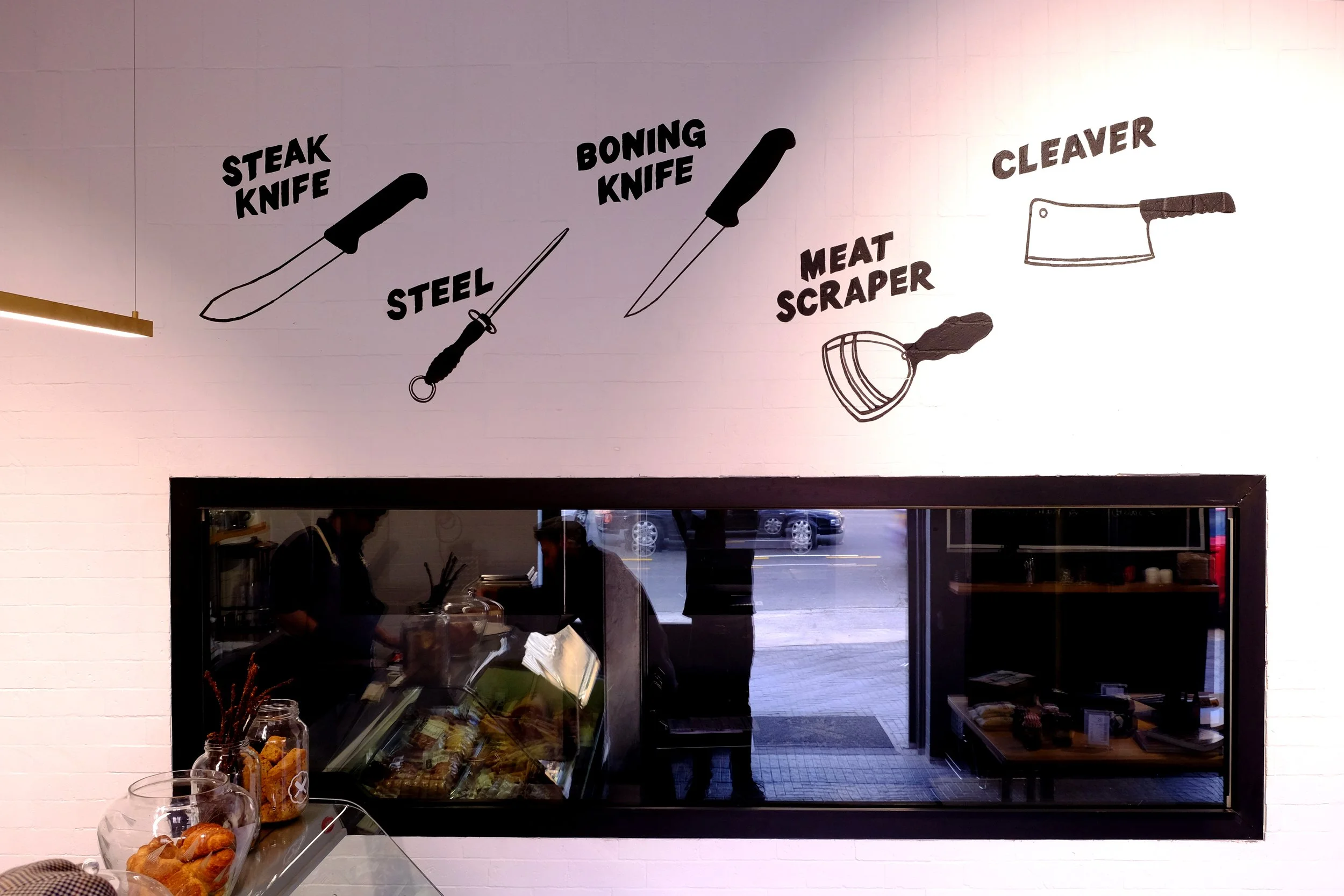 Signwriting International - Murals & Hand-Painted Signage. 