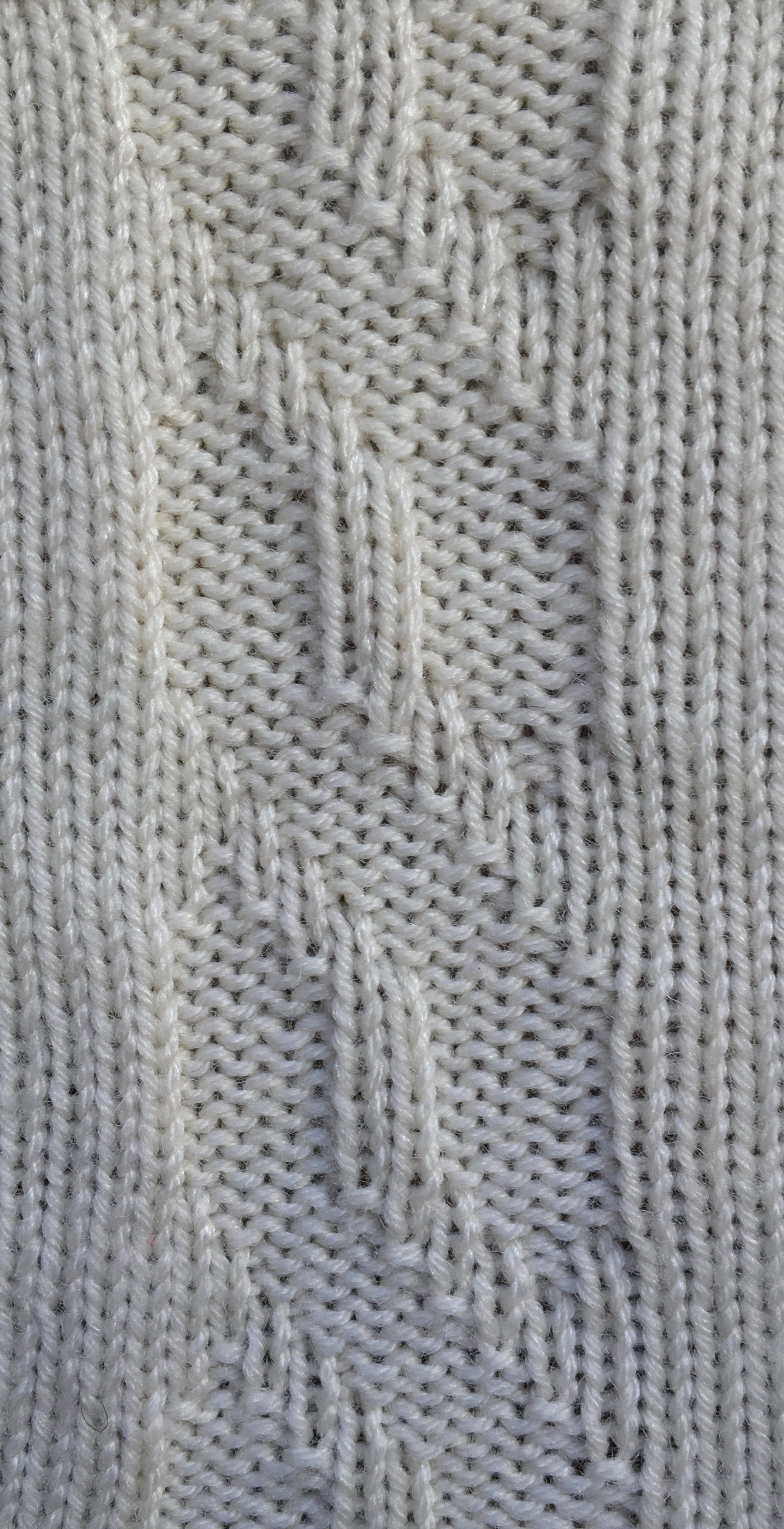 10 sts x 18 rows KP TEXTURE Spiral Brocade WS.jpg