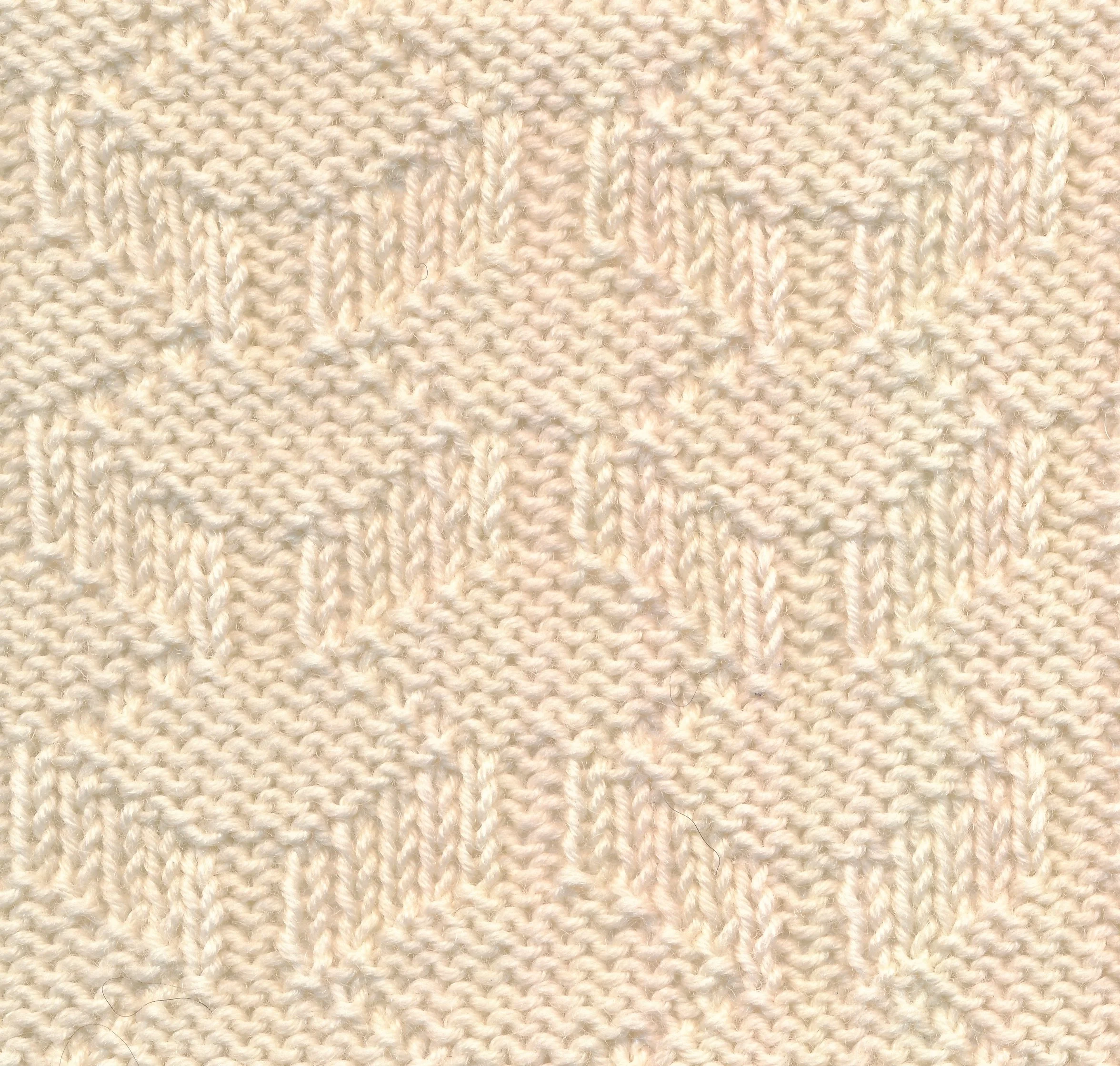 14 sts x 12 rows KPT Criss-Cross Tiles (I-A-14-d-(1)) WS.jpg
