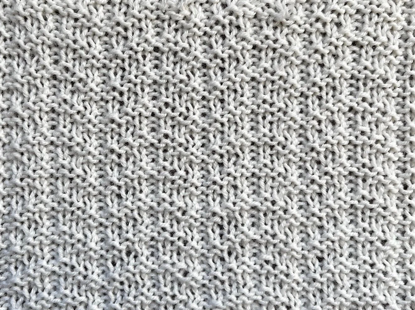 8 sts x 4 rows KPT Little Arrows WS I-A-10-a-(3).jpg