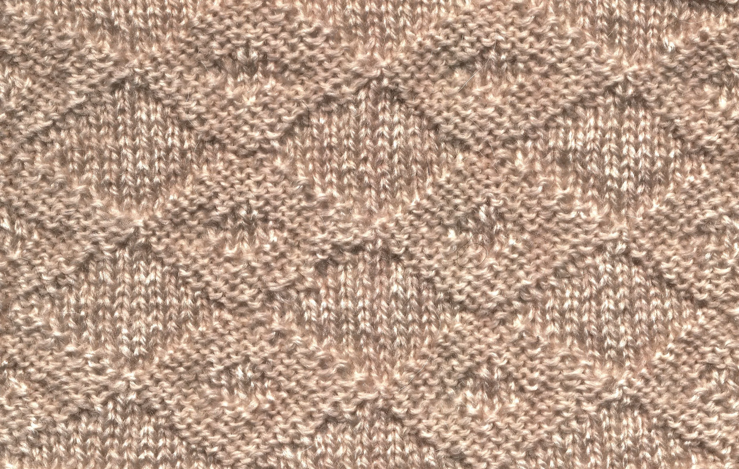 14 sts x 14 rows KPT Fancy Diamond Pattern (I-A-13-b-3-(5)) WS.jpg