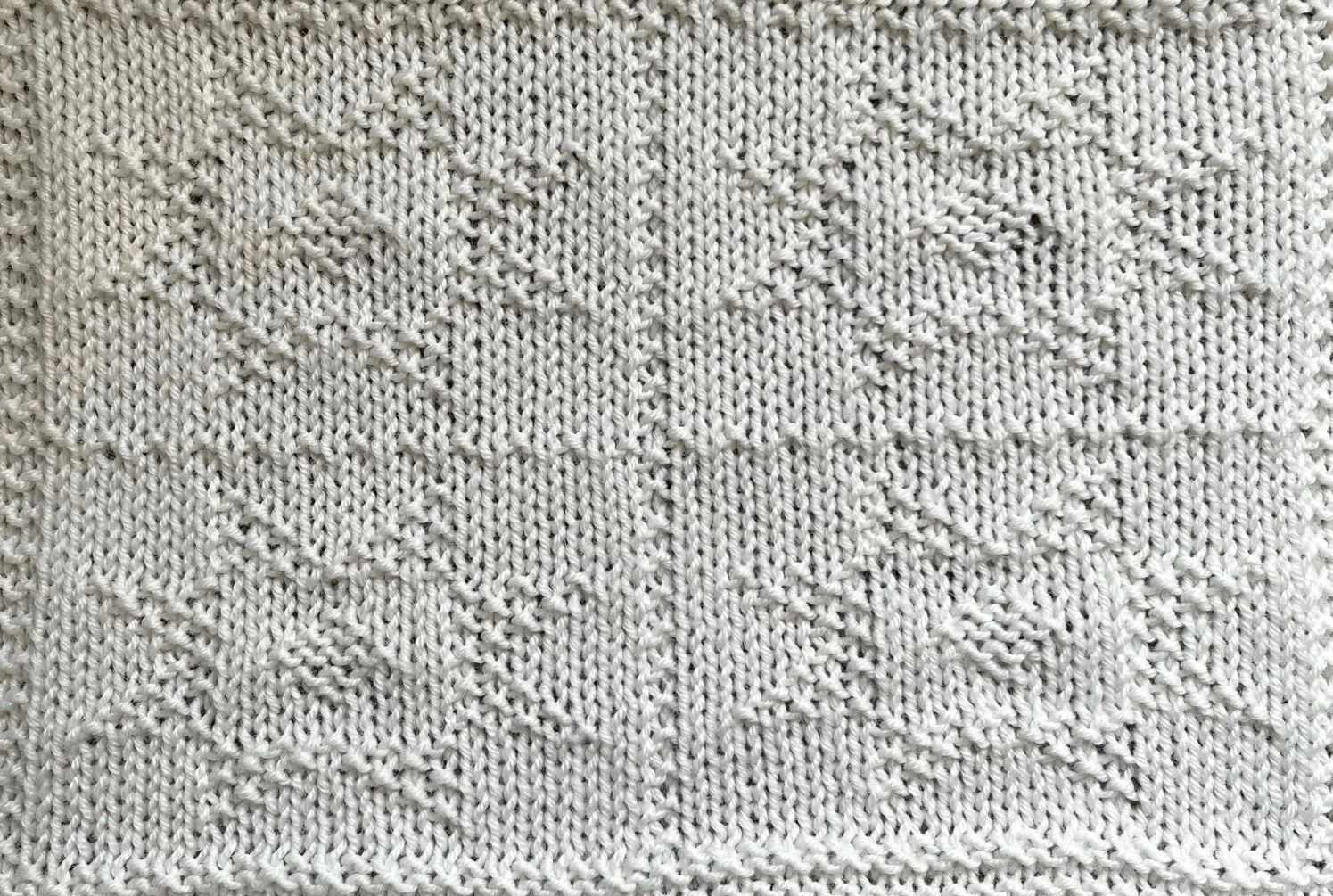 24 sts x 24 rows KPT Patchwork Squares (I-A-15-f-(6)) RS.jpg