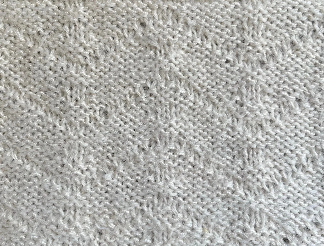 18 sts x 10 rows KP TEXTURE Dotted Chevron WS.jpg