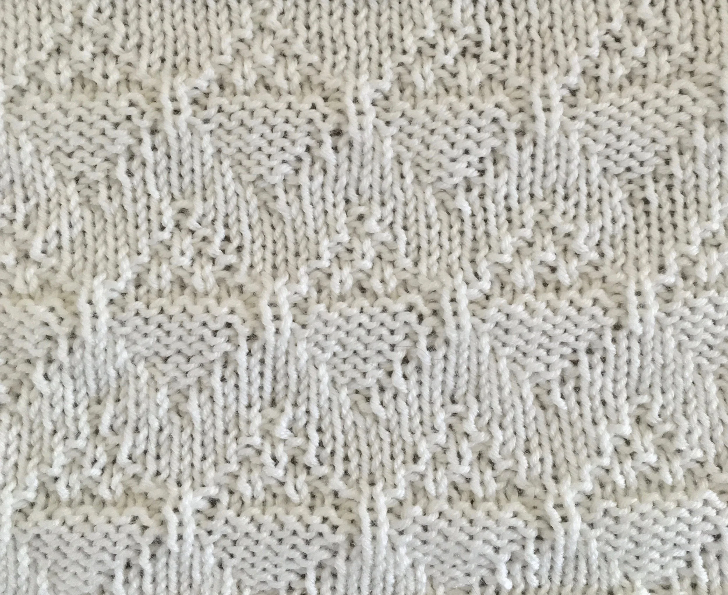 8 sts x 32 rows KPT Fruit Baskets (I-A-13-b-2-(1)) RS.jpg