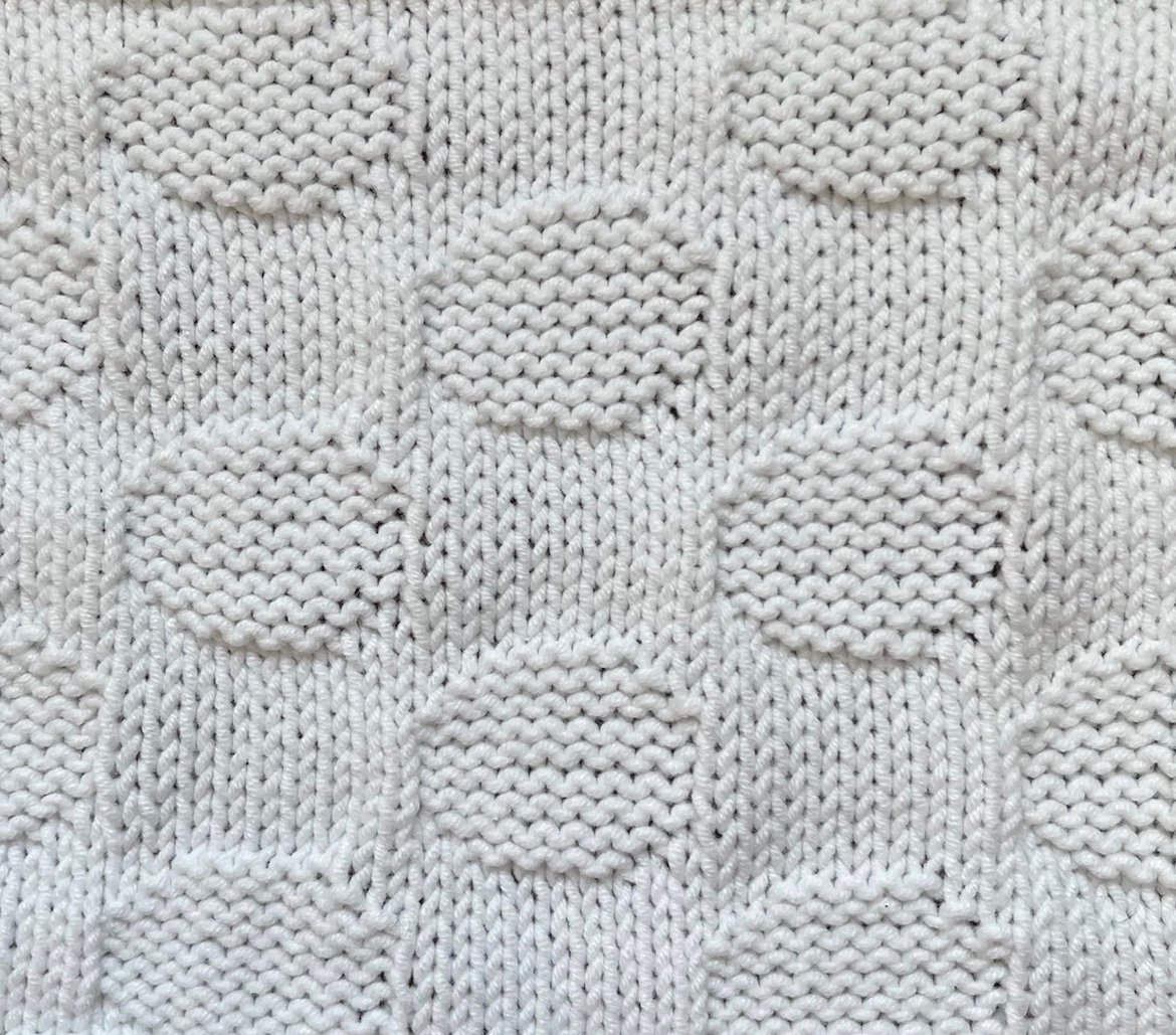 18 sts x 18 rows KPT Bubbles (I-A-13-a-(19)) RS.jpg