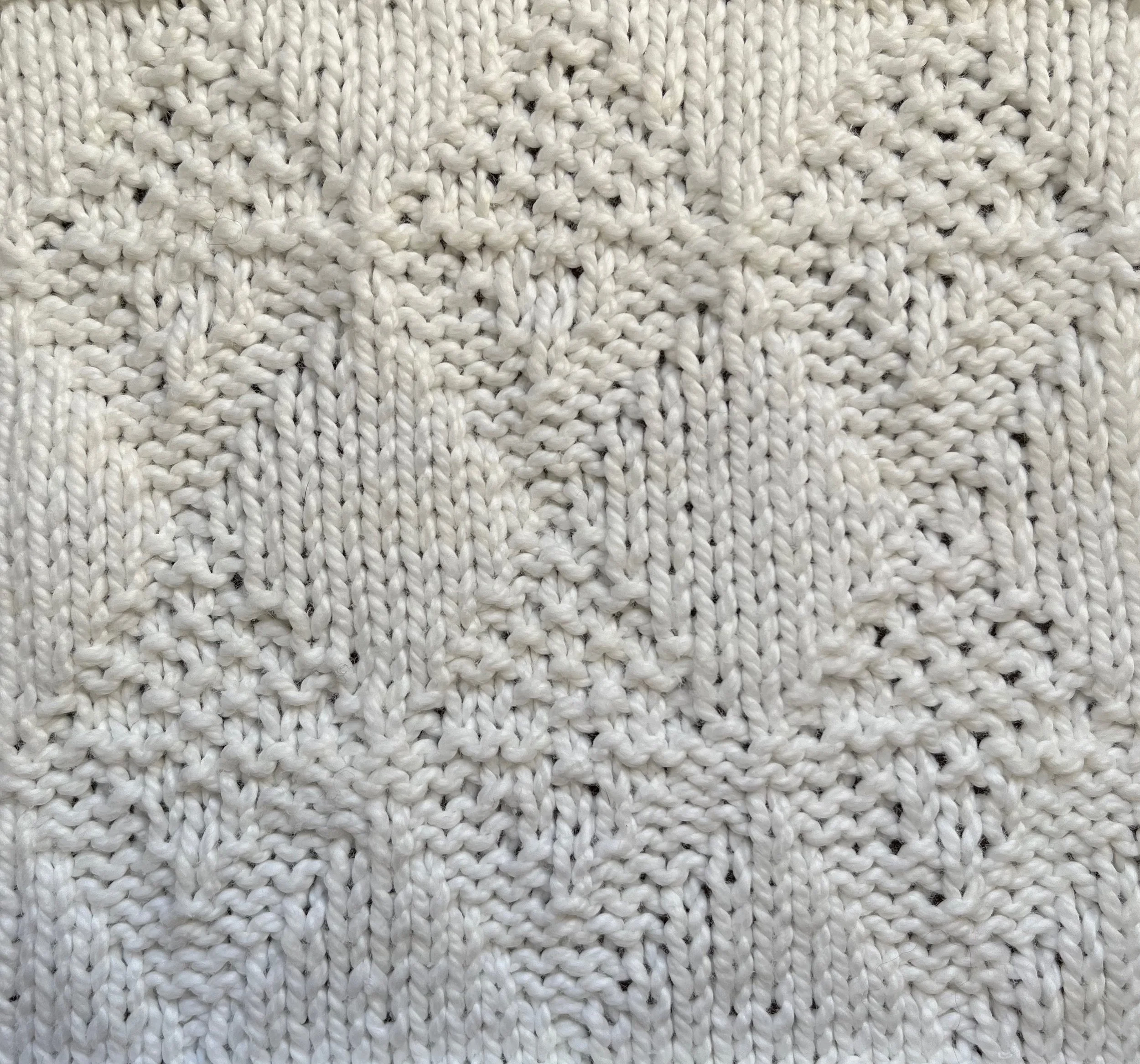 10 sts x 20 rows KPT Chevron Brocade (I-A-13-b-2-(2)) WS.jpg