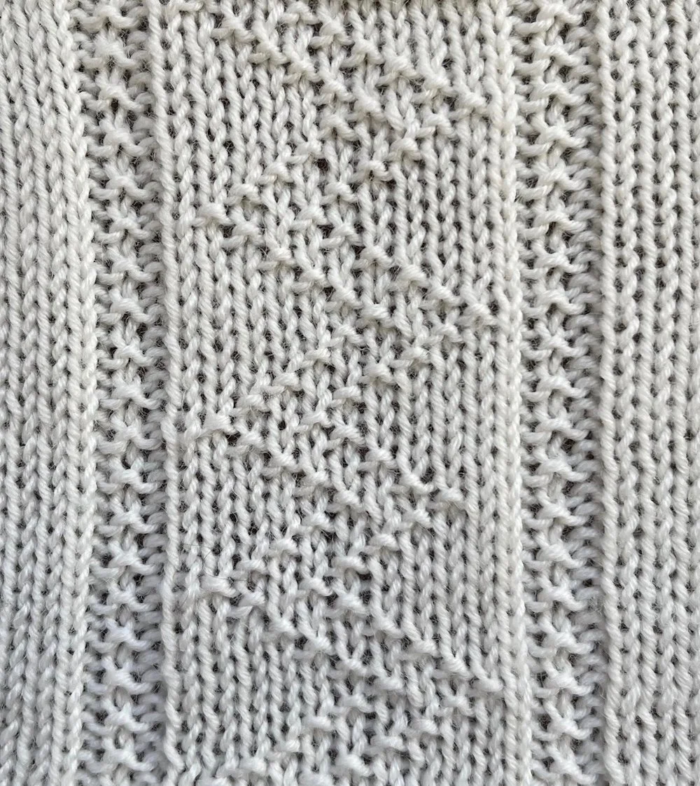 17 sts x 10 rows KPT Marriage Lines Panel RS.jpg