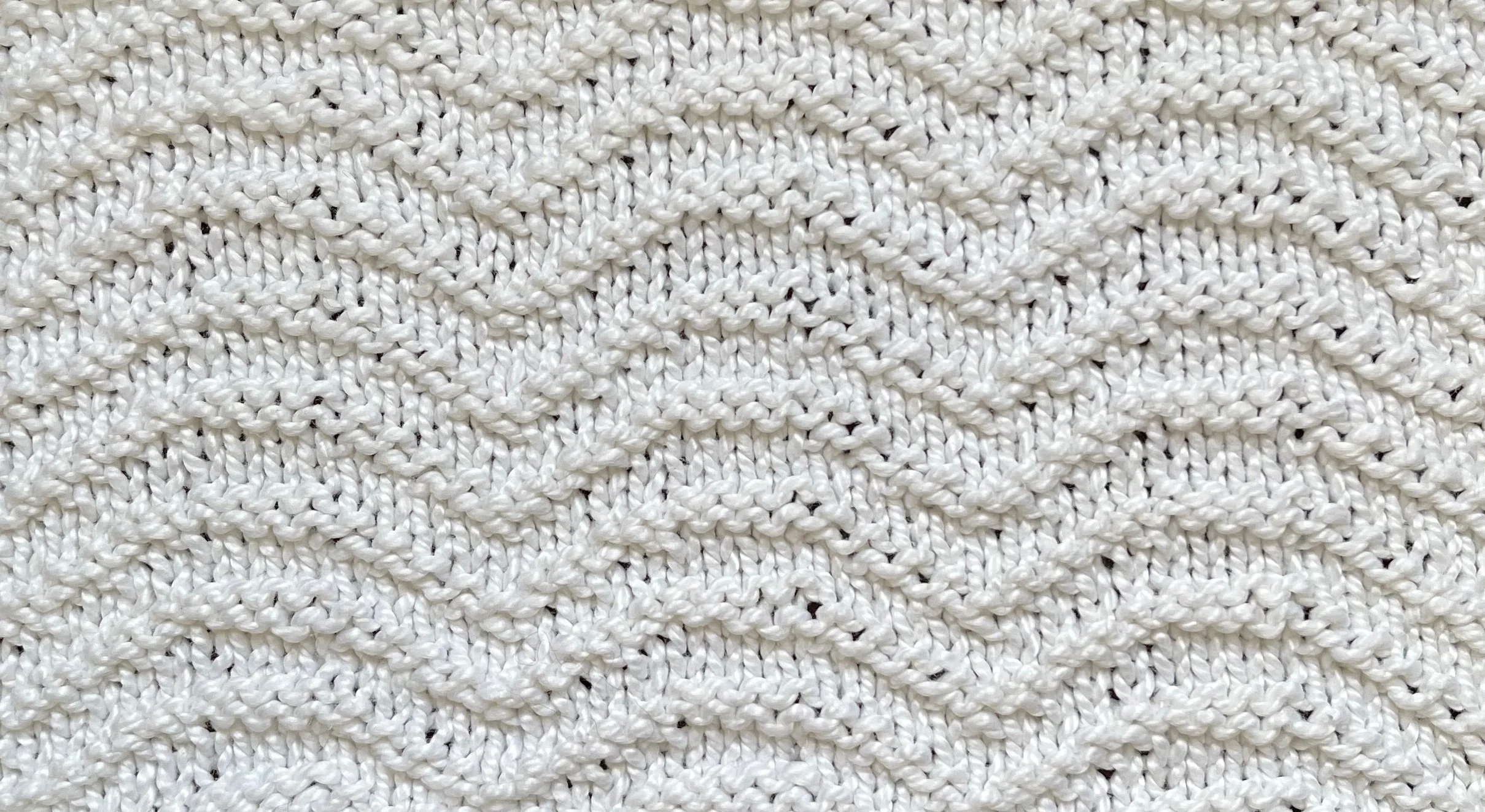 13 sts x 10 rows KP TEXTURE Scallops RS.jpg