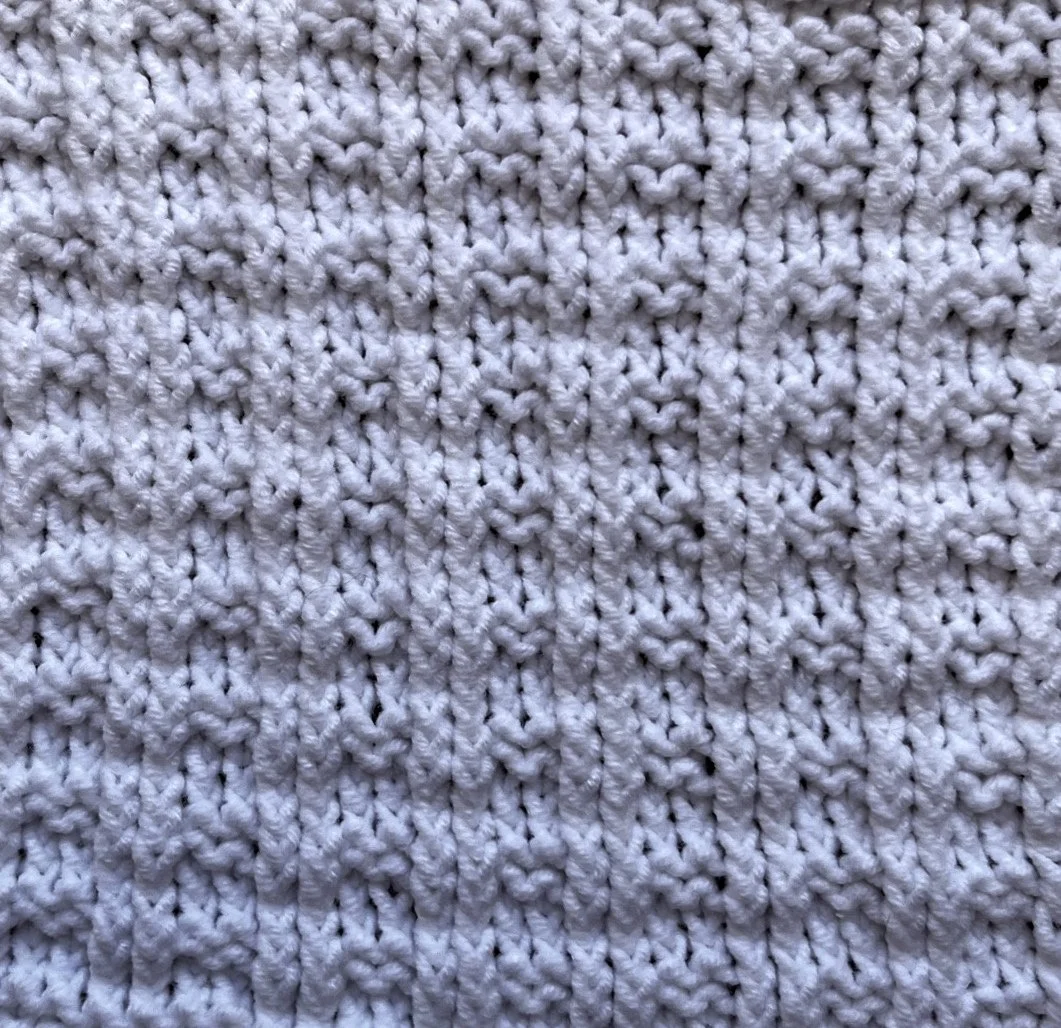4 sts x 4 rows TWISTED Bubble Rib (I-C-4-f-(1)) RS.jpg