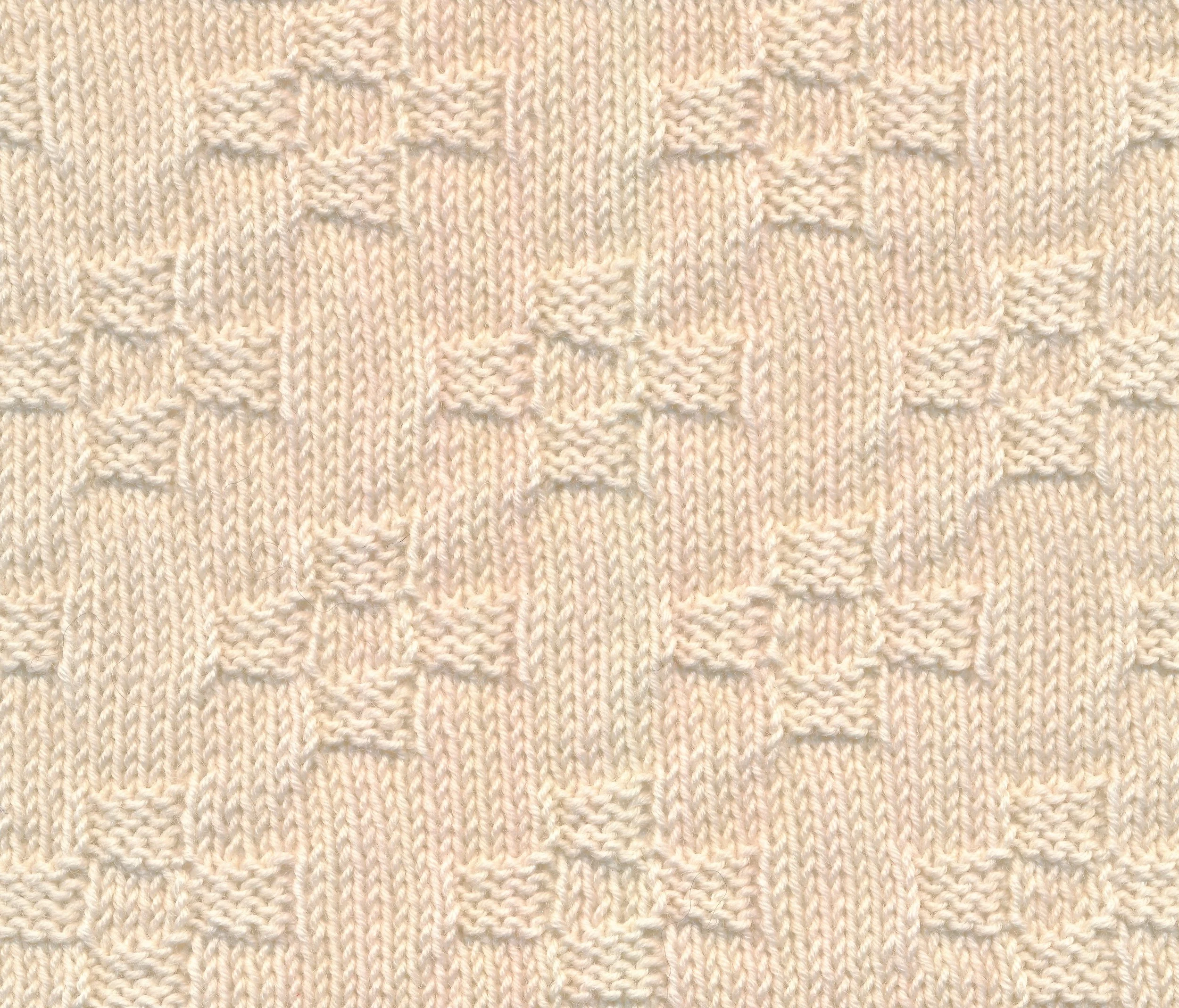 18 sts x 28 rows KPT Checkered Flowers (I-A-13-a-(20)) RS.jpg