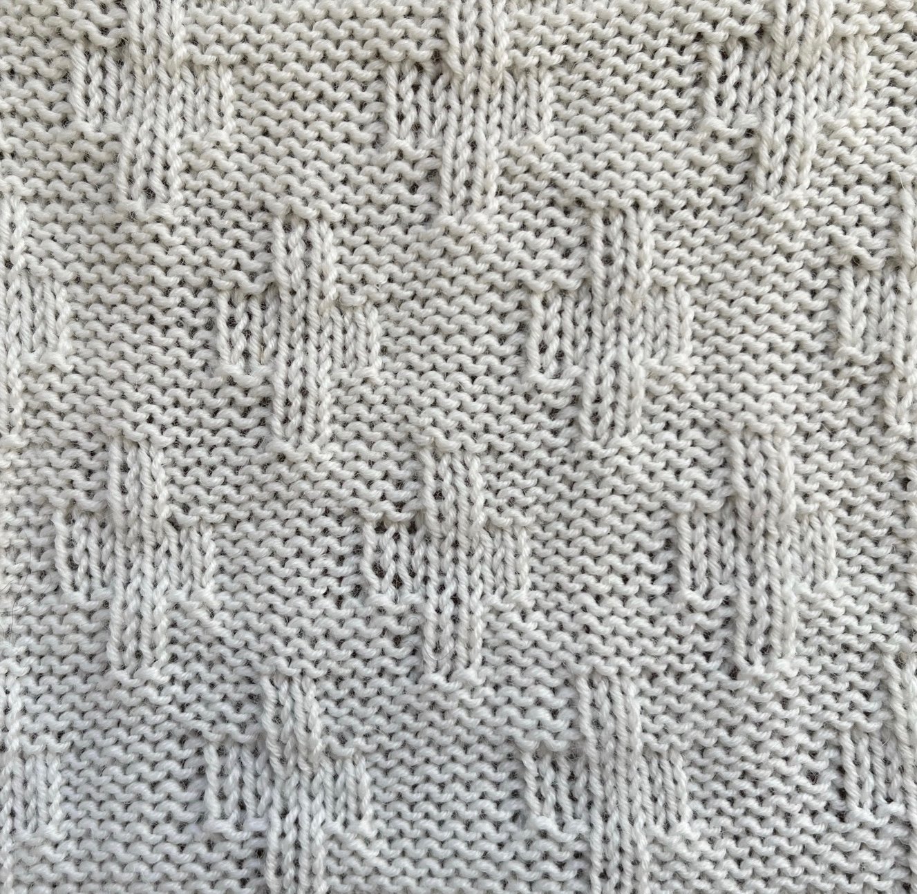 12 sts x 24 rows KPT Cross Motif (I-A-13-a-(17)) WS.jpg