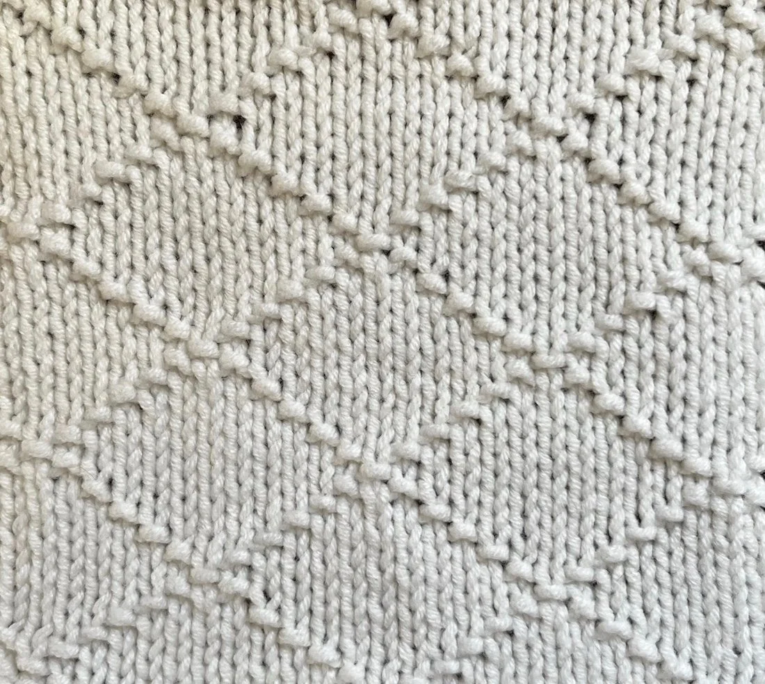 12 sts x 12 rows KPT Fisherman’s Diamond (I-A-12-a-(10)) RS.jpg