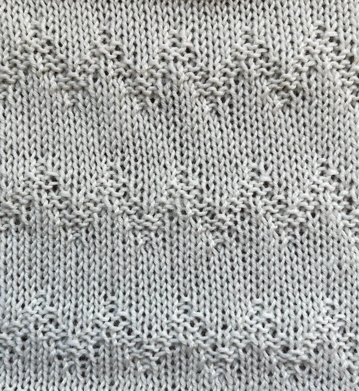 6 sts x 16 rows KPT Little Chevrons RS.jpeg