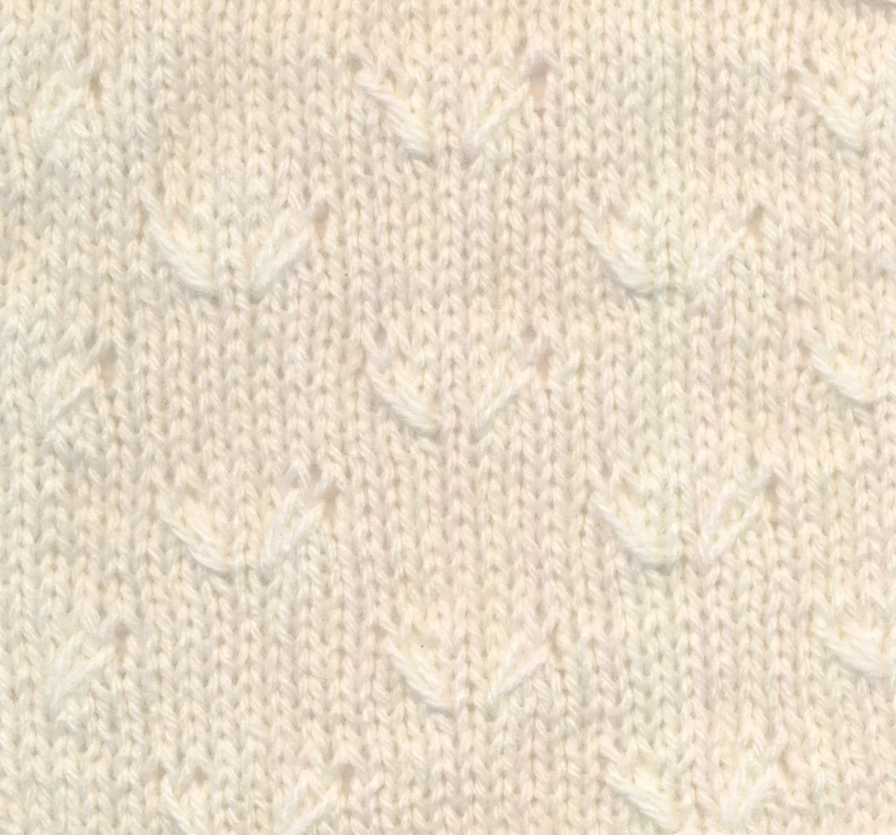 14 sts x 12 rows KRB ELONGATED Wings (I-B-4-(2)) RS.jpg
