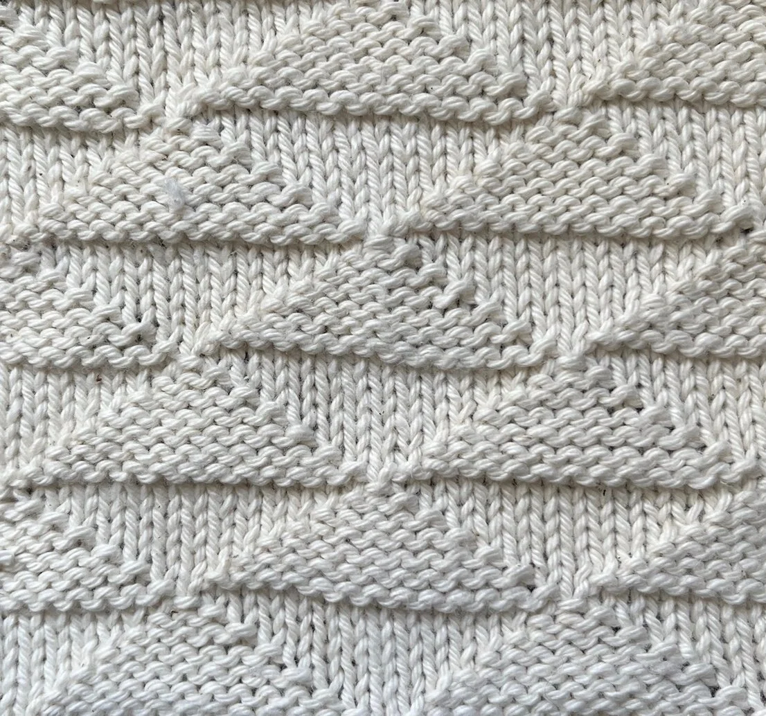 14 sts x 14 rows KP TEXTURE Triangular Inversions WS.jpg