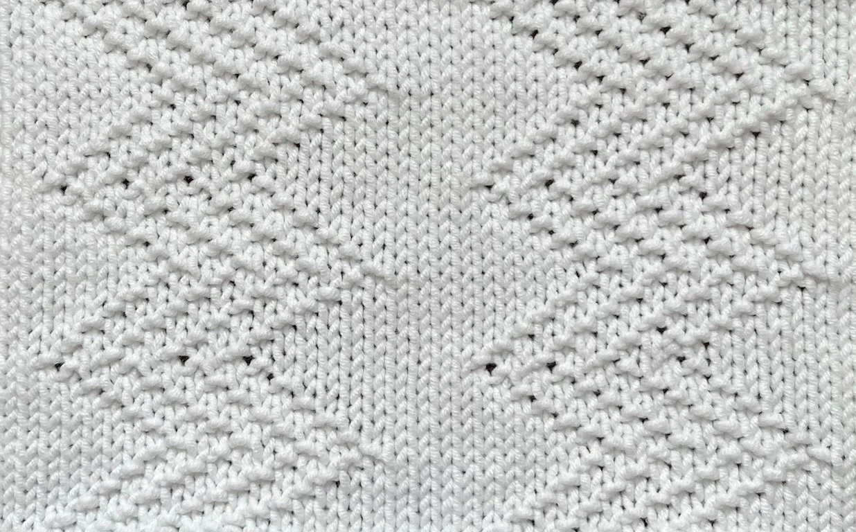 20 sts x 12 rows KPT Family Lines (I-A-11-f-2-(18)) RS.jpg