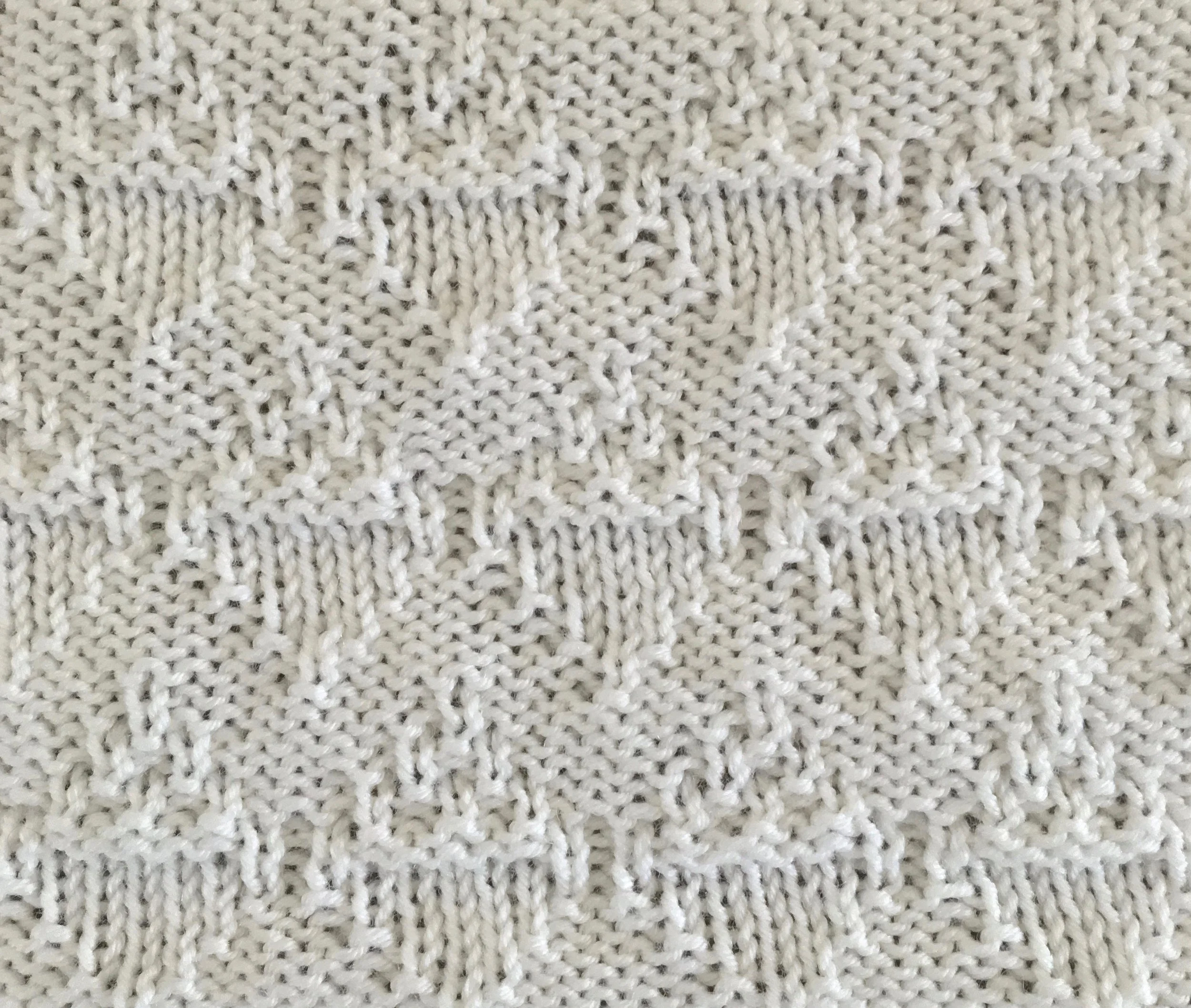 8 sts x 32 rows KPT Fruit Baskets (I-A-13-b-2-(1)) WS.jpg