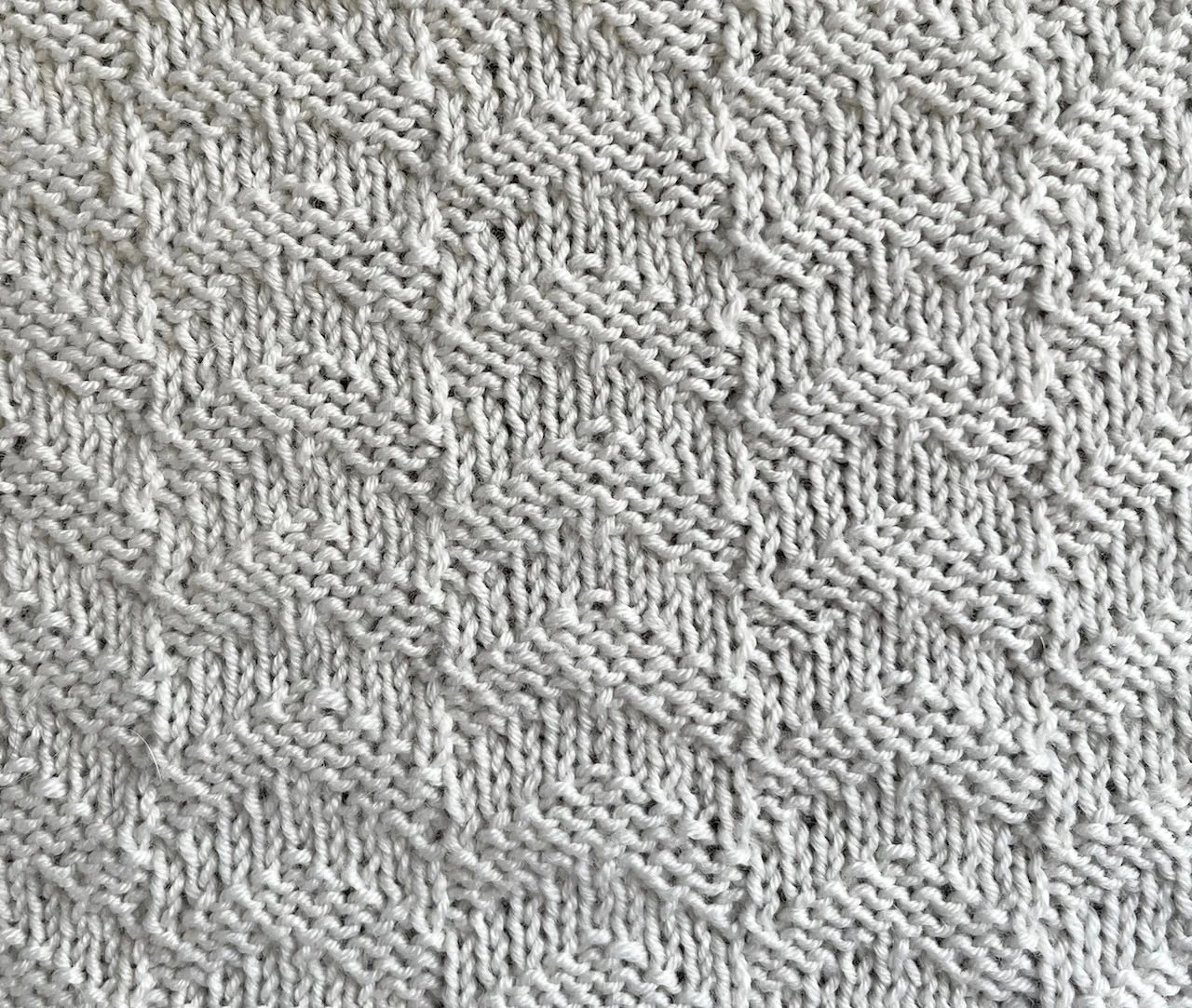 18 sts x 8 rows KP TEXTURE Double Signal Check.jpg