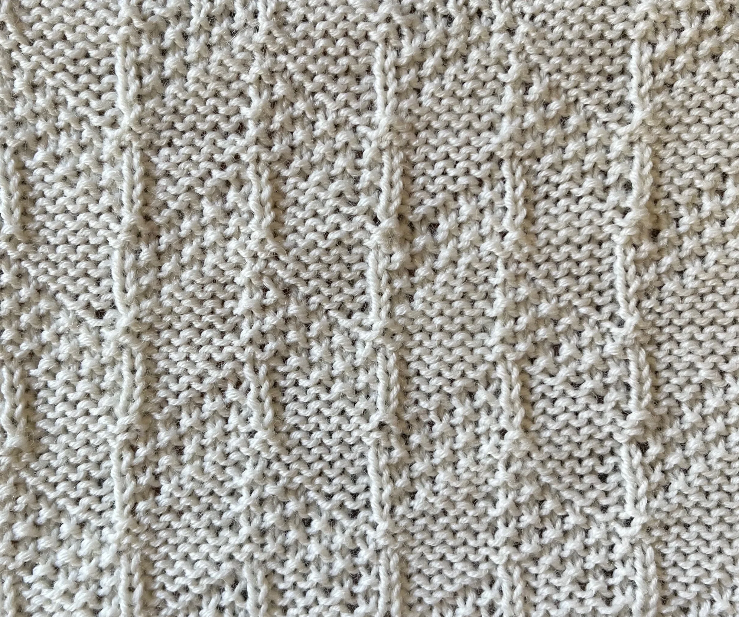 12 sts x 14 rows KPT Diagonal Seed Stripe WS.jpg