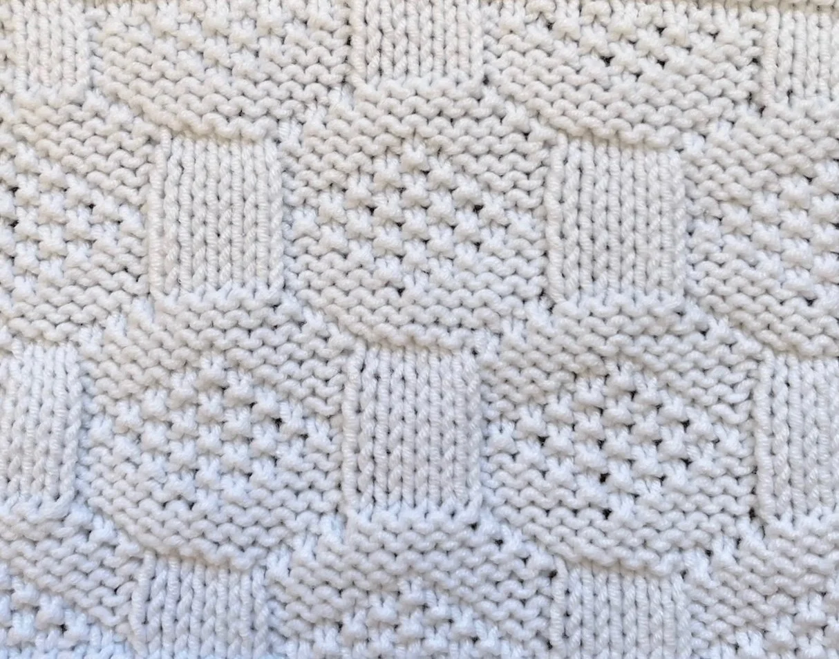 16 sts x 24 rows KPT Bubble Boxes (I-A-13-b-1-(6)) WS.jpg